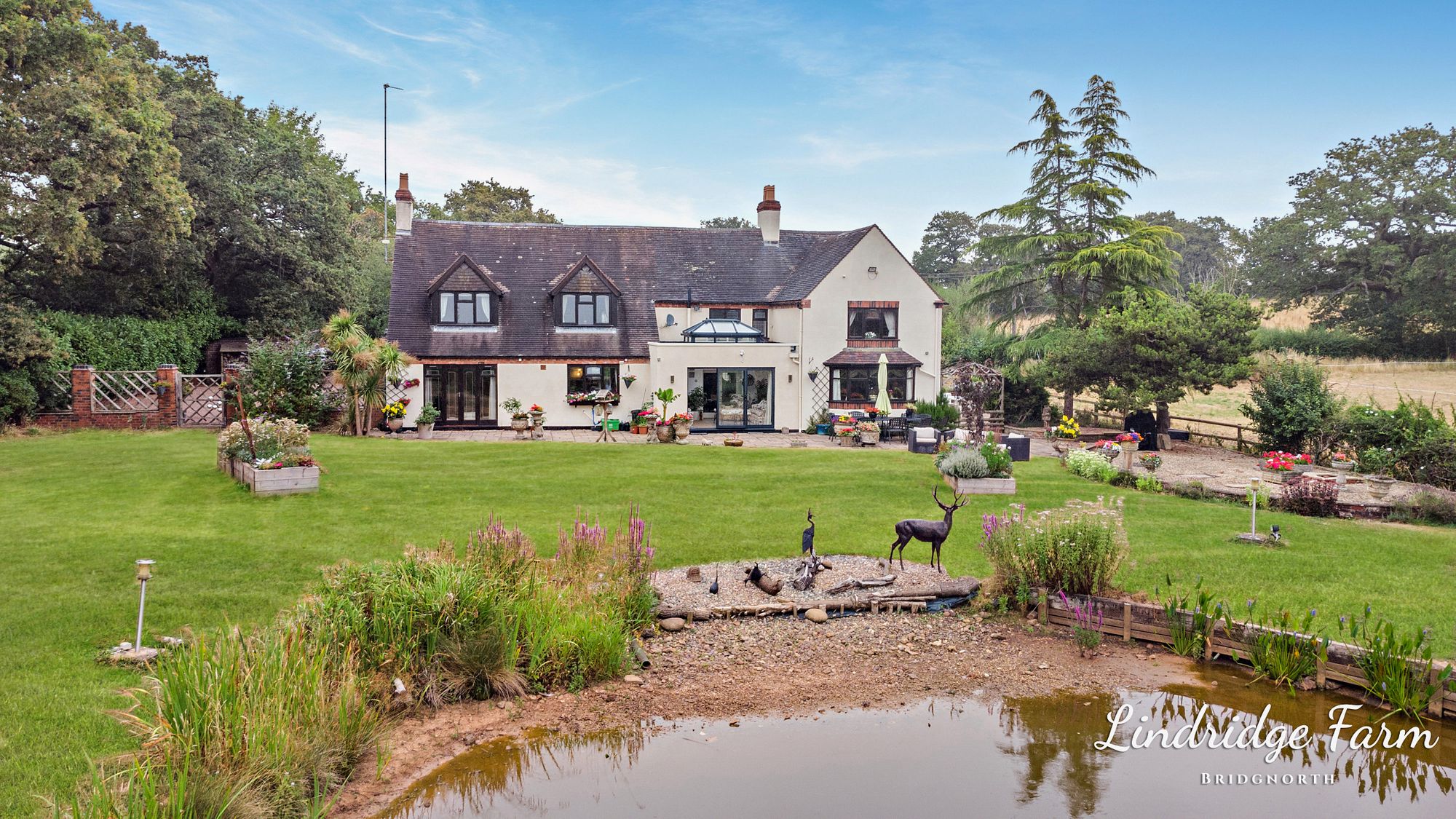 4 bed detached house for sale in Six Ashes, Bridgnorth, WV15 1
