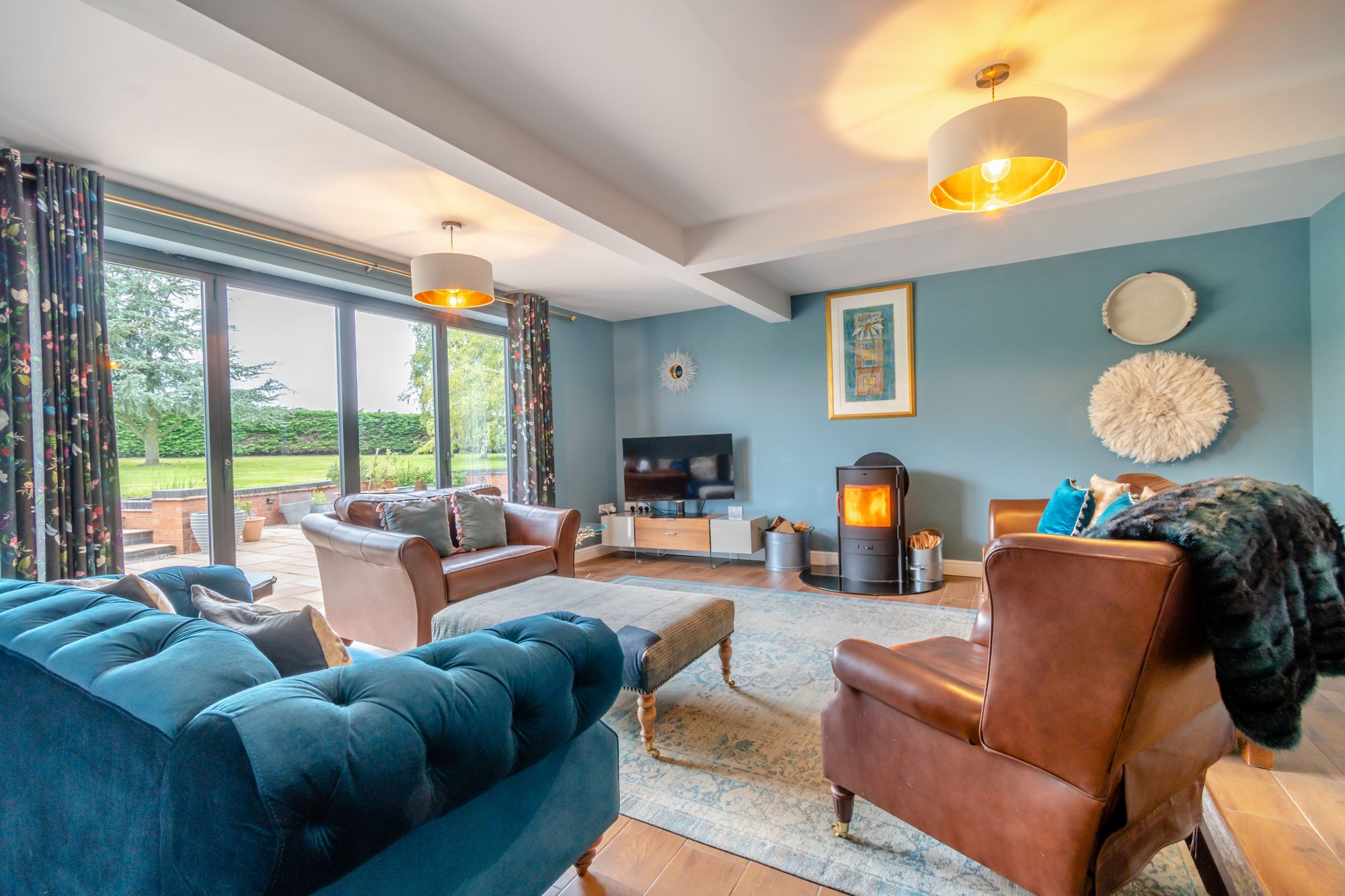 5 bed detached house for sale in Tenbury Road, Clows Top, DY14 4