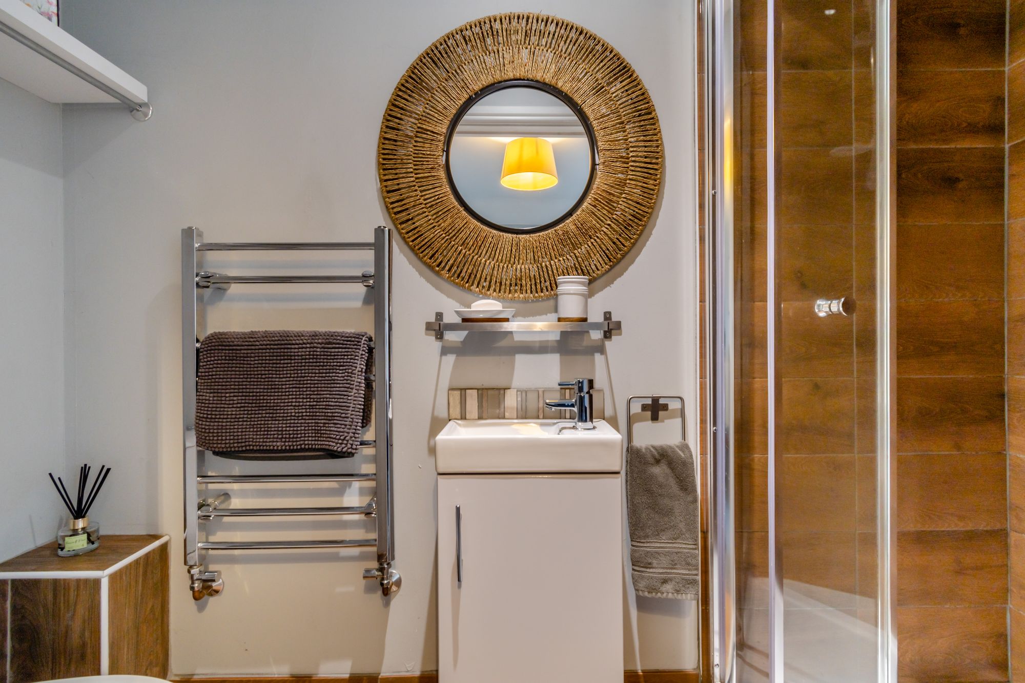 5 bed detached house for sale in Tenbury Road, Clows Top, DY14 24