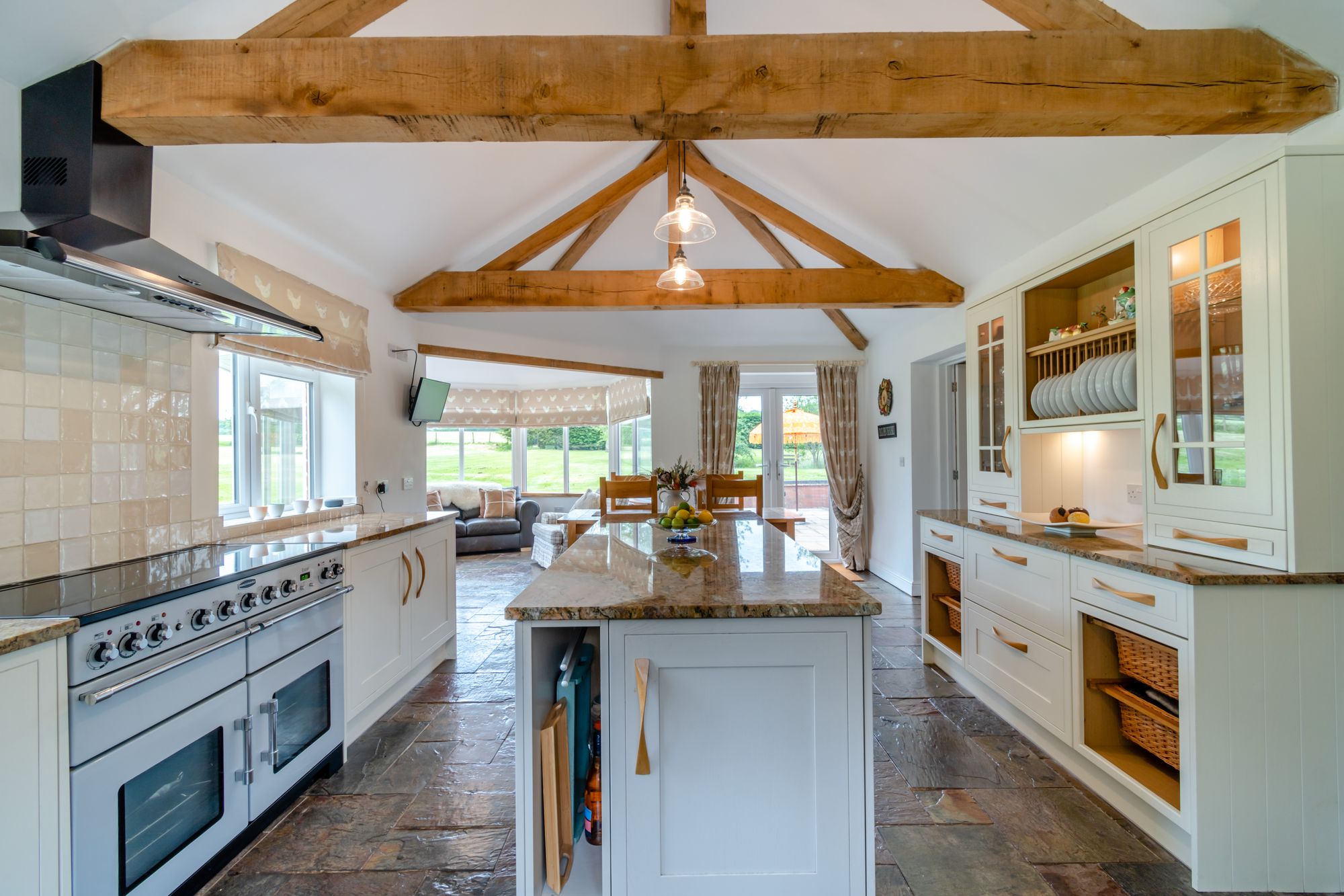 5 bed detached house for sale in Tenbury Road, Clows Top, DY14  - Property Image 8