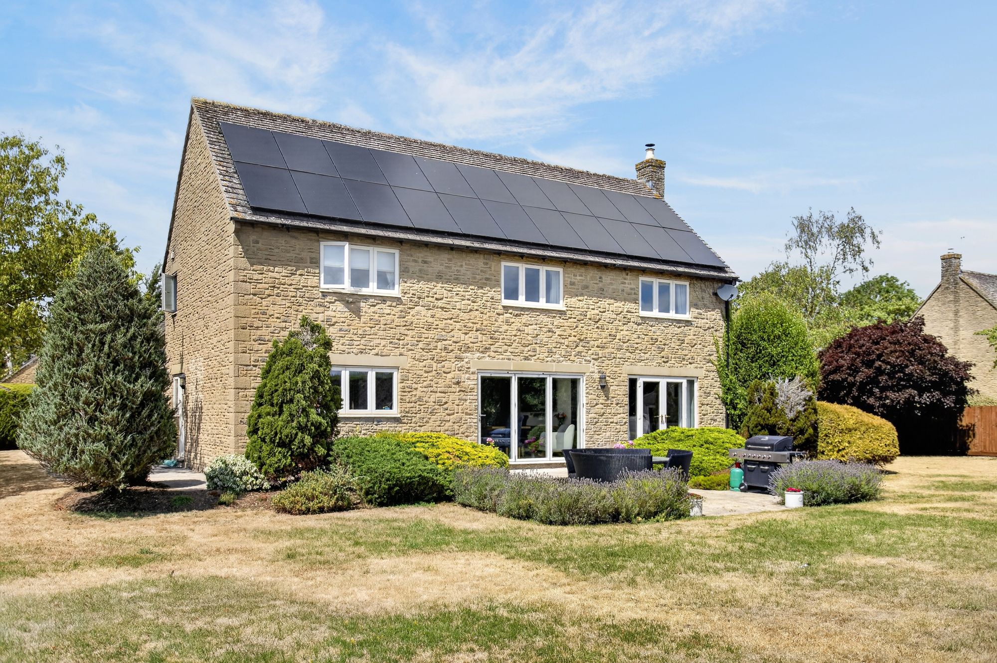 4 bed detached house for sale in The Knoll, Kempsford, GL7  - Property Image 27