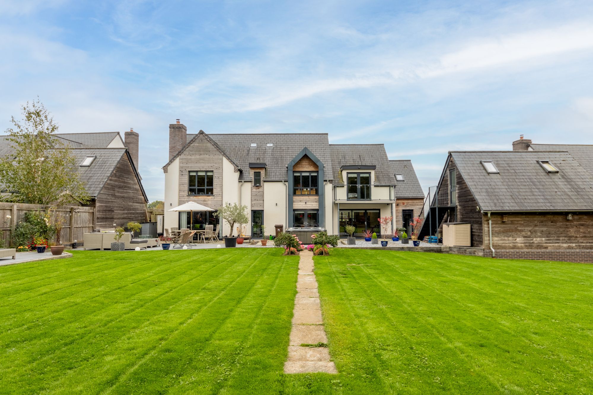 5 bed detached house for sale in Symphony Grove, Lower Broadheath, WR2  - Property Image 27