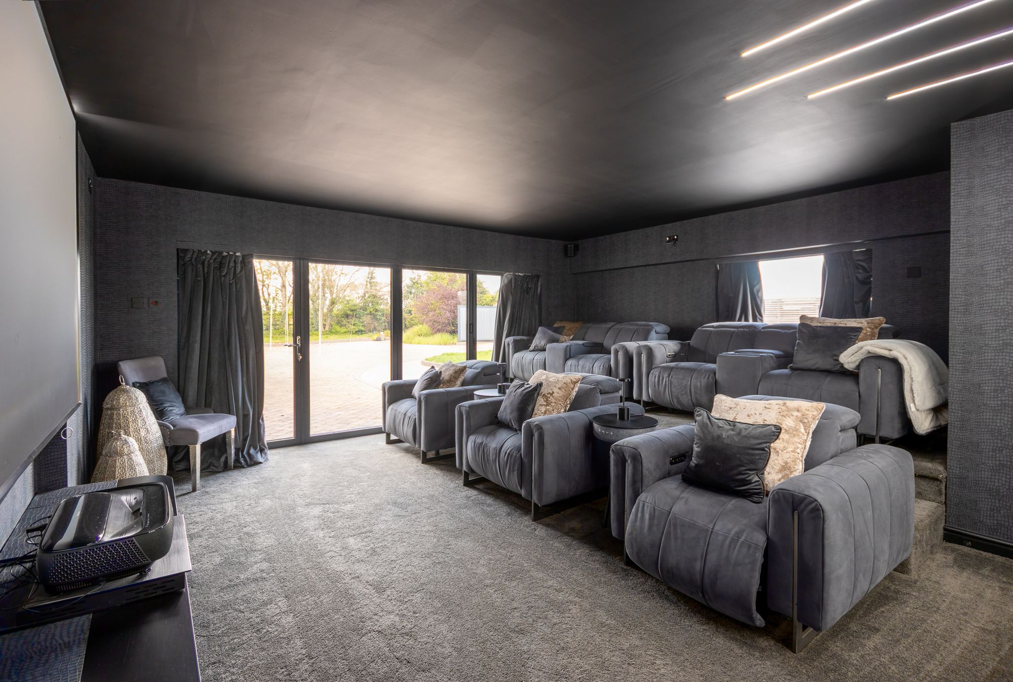 5 bed detached house for sale in Haye Lane, Ombersley, WR9  - Property Image 15