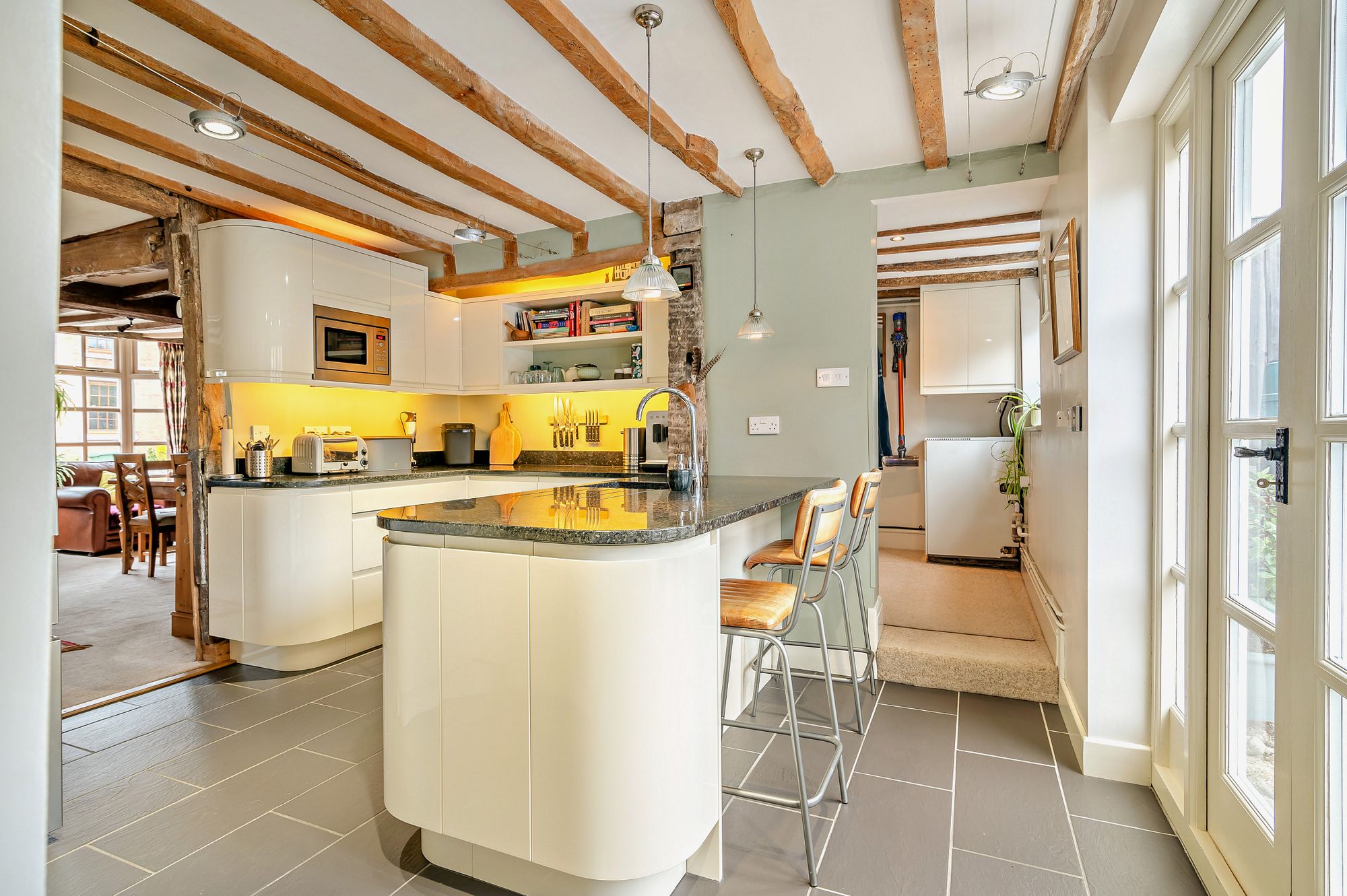 4 bed house for sale in Severn Stoke, Worcester, WR8  - Property Image 6