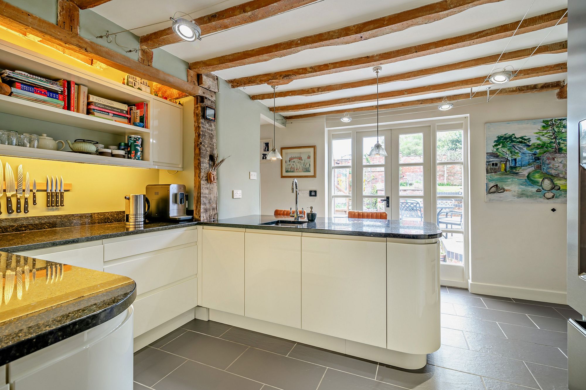 4 bed house for sale in Severn Stoke, Worcester, WR8 4