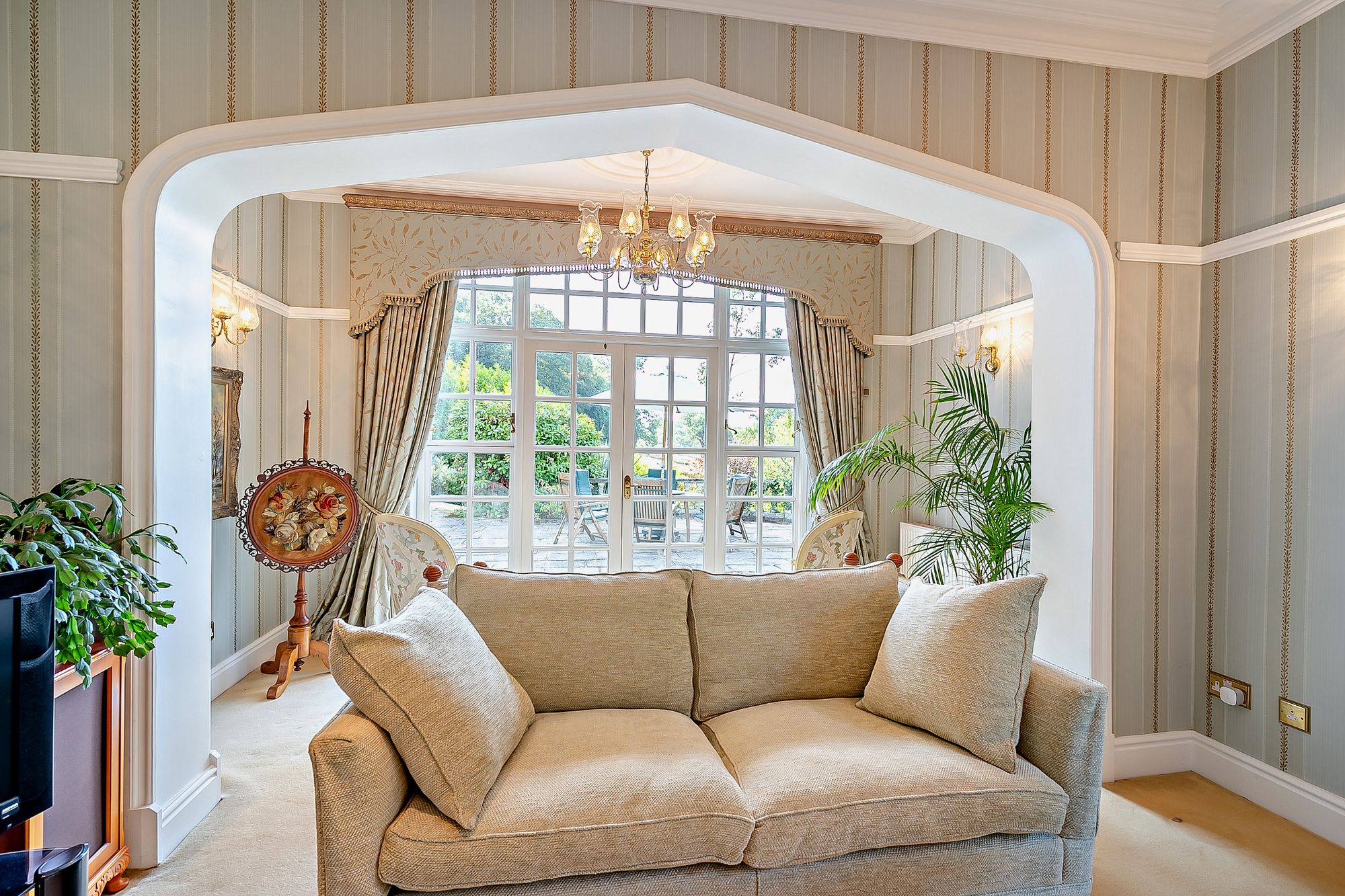 5 bed detached house for sale in Winwood Heath Road, Halesowen, B62 7