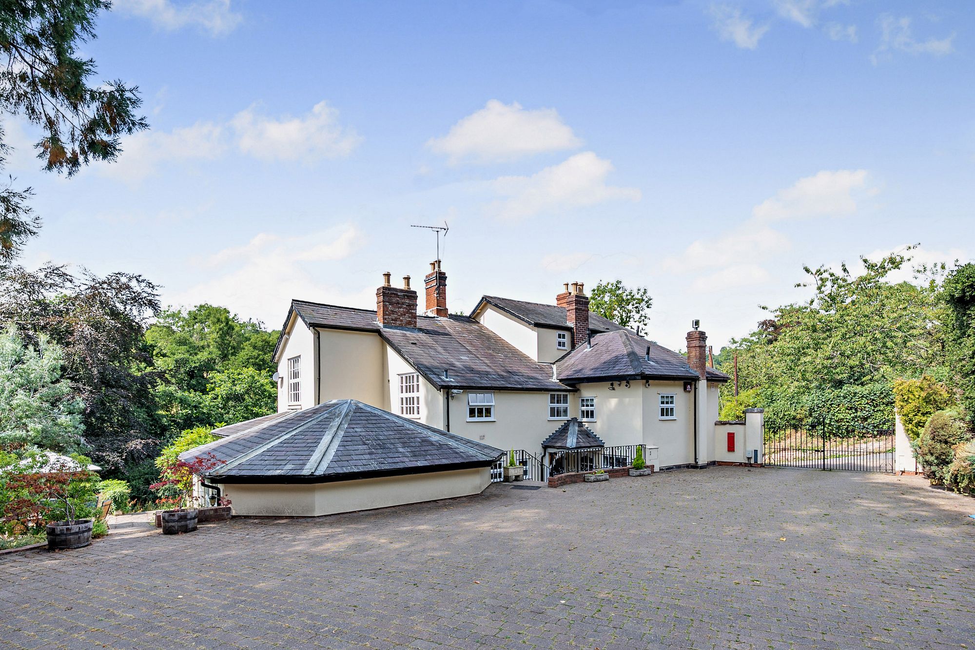 5 bed detached house for sale in Winwood Heath Road, Halesowen, B62 30