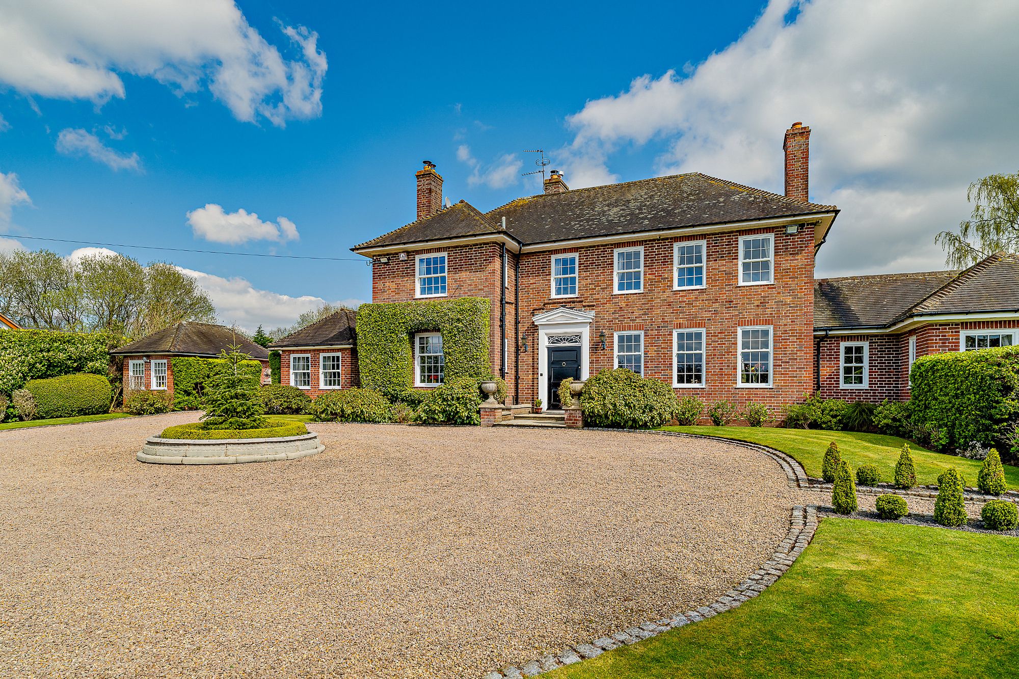 4 bed detached house for sale in Alveley, Bridgnorth, WV15 46