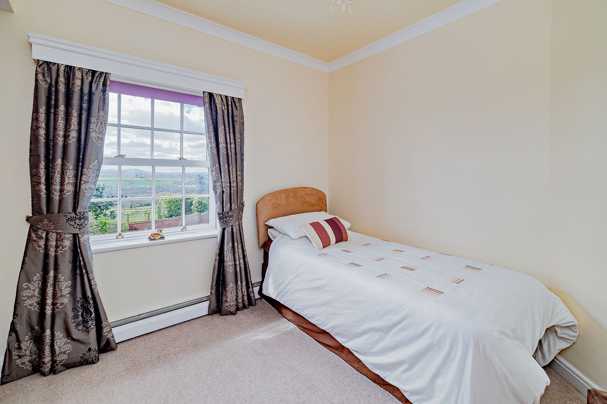 4 bed detached house for sale in Alveley, Bridgnorth, WV15 25