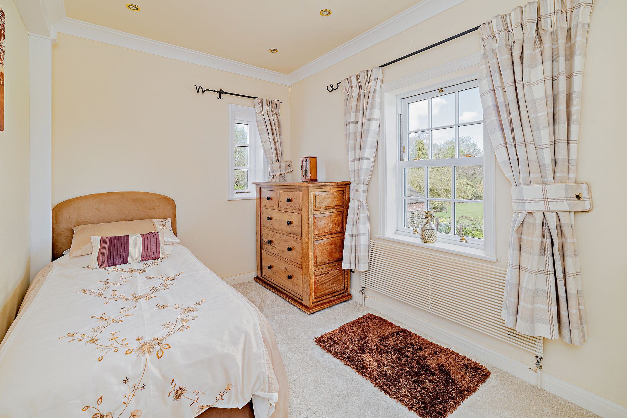 4 bed detached house for sale in Alveley, Bridgnorth, WV15 26