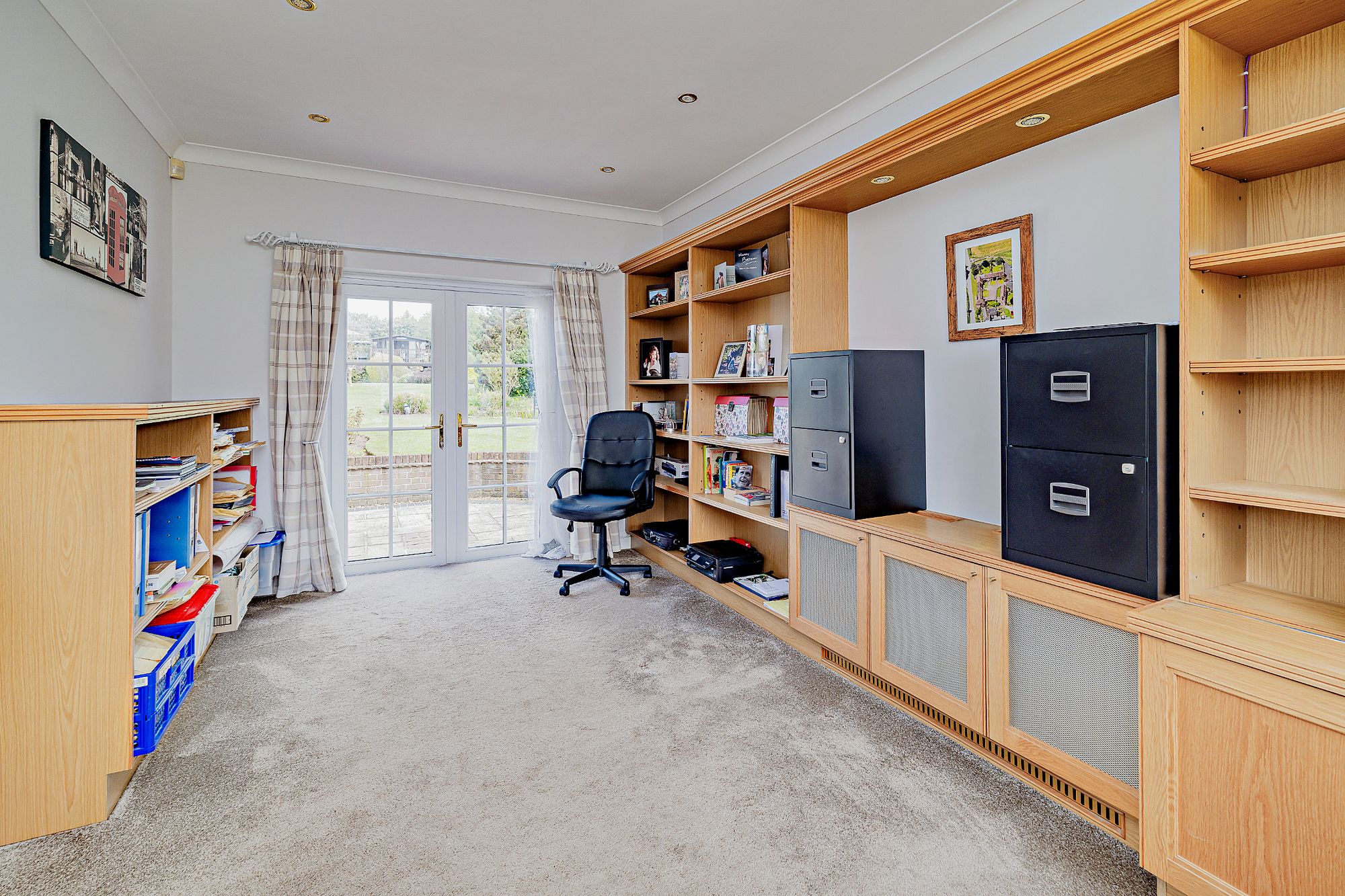 4 bed detached house for sale in Alveley, Bridgnorth, WV15  - Property Image 17