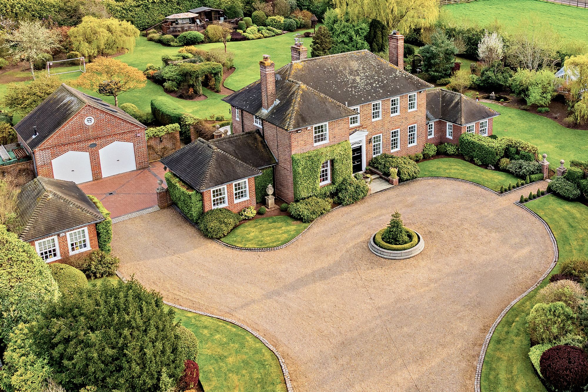 4 bed detached house for sale in Alveley, Bridgnorth, WV15 43