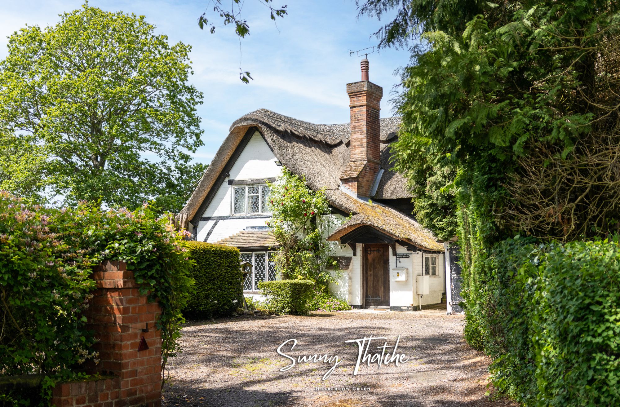 3 bed detached house for sale in Green Lane, Holberrow Green, B96 - Property Image 1