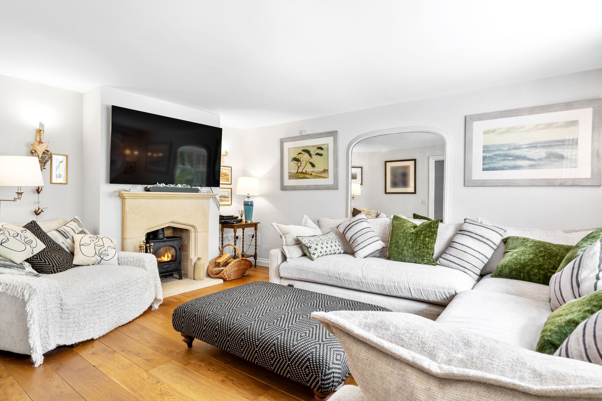 4 bed detached house for sale in Sutton Lane, Lower Brailes, OX15 4