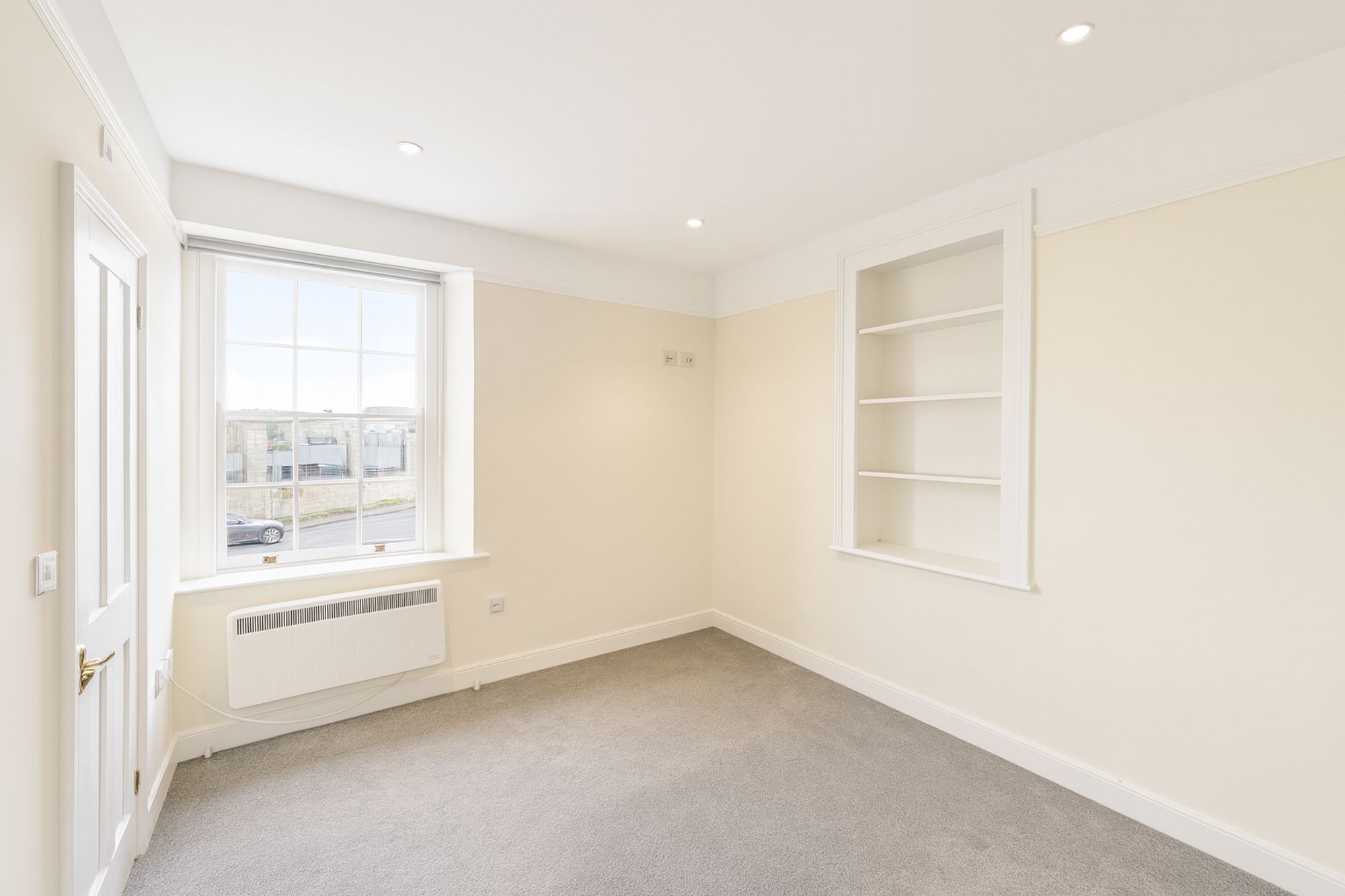 1 bed flat for sale in Old Road, Chippenham, SN15  - Property Image 4