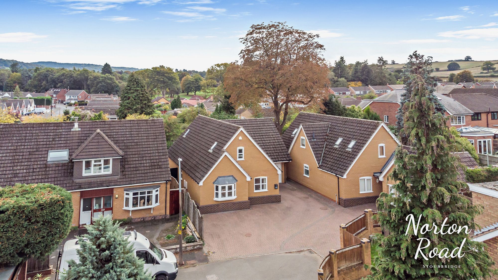 3 bed detached house for sale in Norton Road, Stourbridge, DY8 - Property Image 1