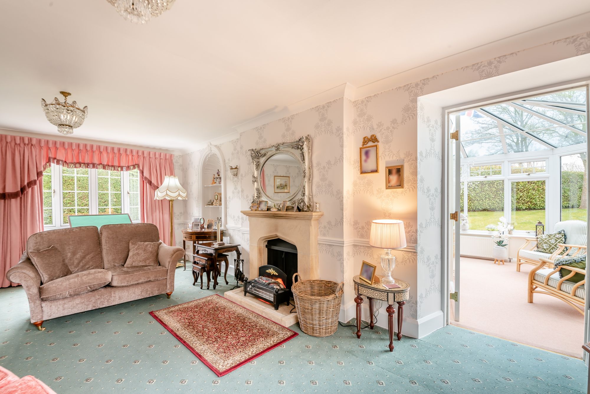 5 bed detached house for sale in Horcott Road, Fairford, GL7 5