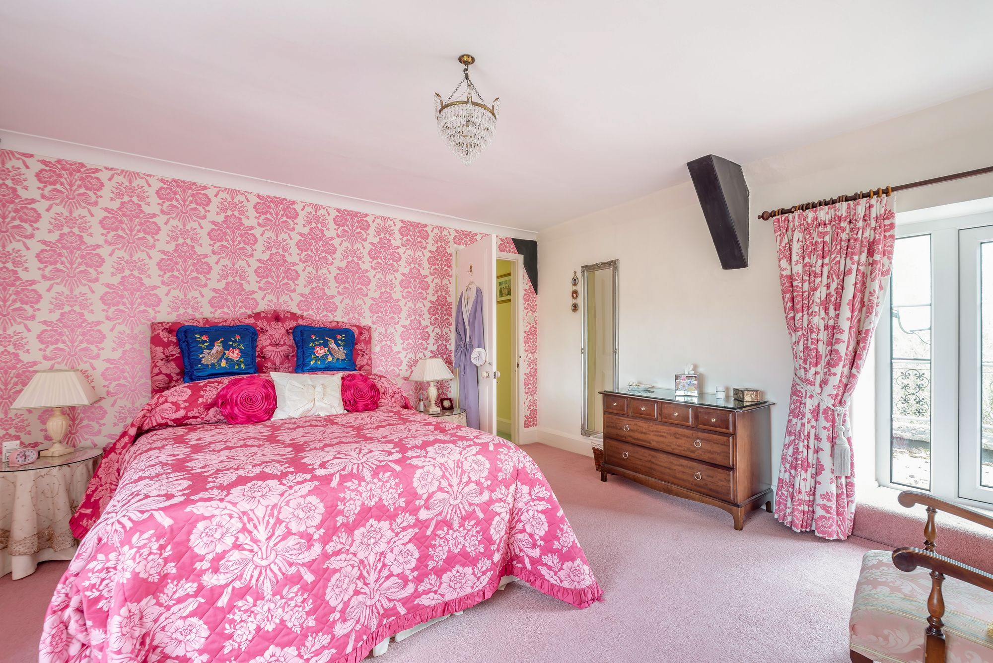 5 bed detached house for sale in Horcott Road, Fairford, GL7  - Property Image 16