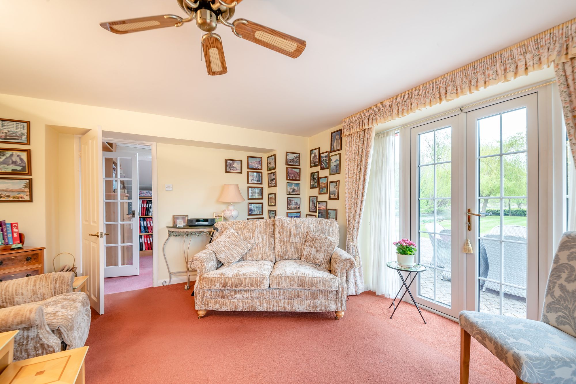 5 bed detached house for sale in Horcott Road, Fairford, GL7 11