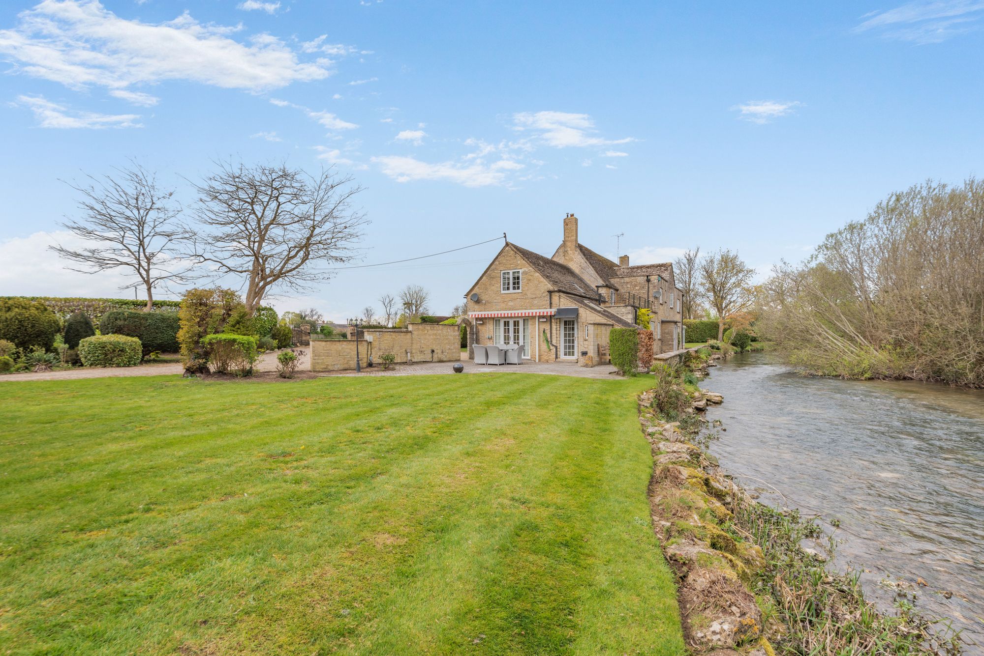 5 bed detached house for sale in Horcott Road, Fairford, GL7  - Property Image 17