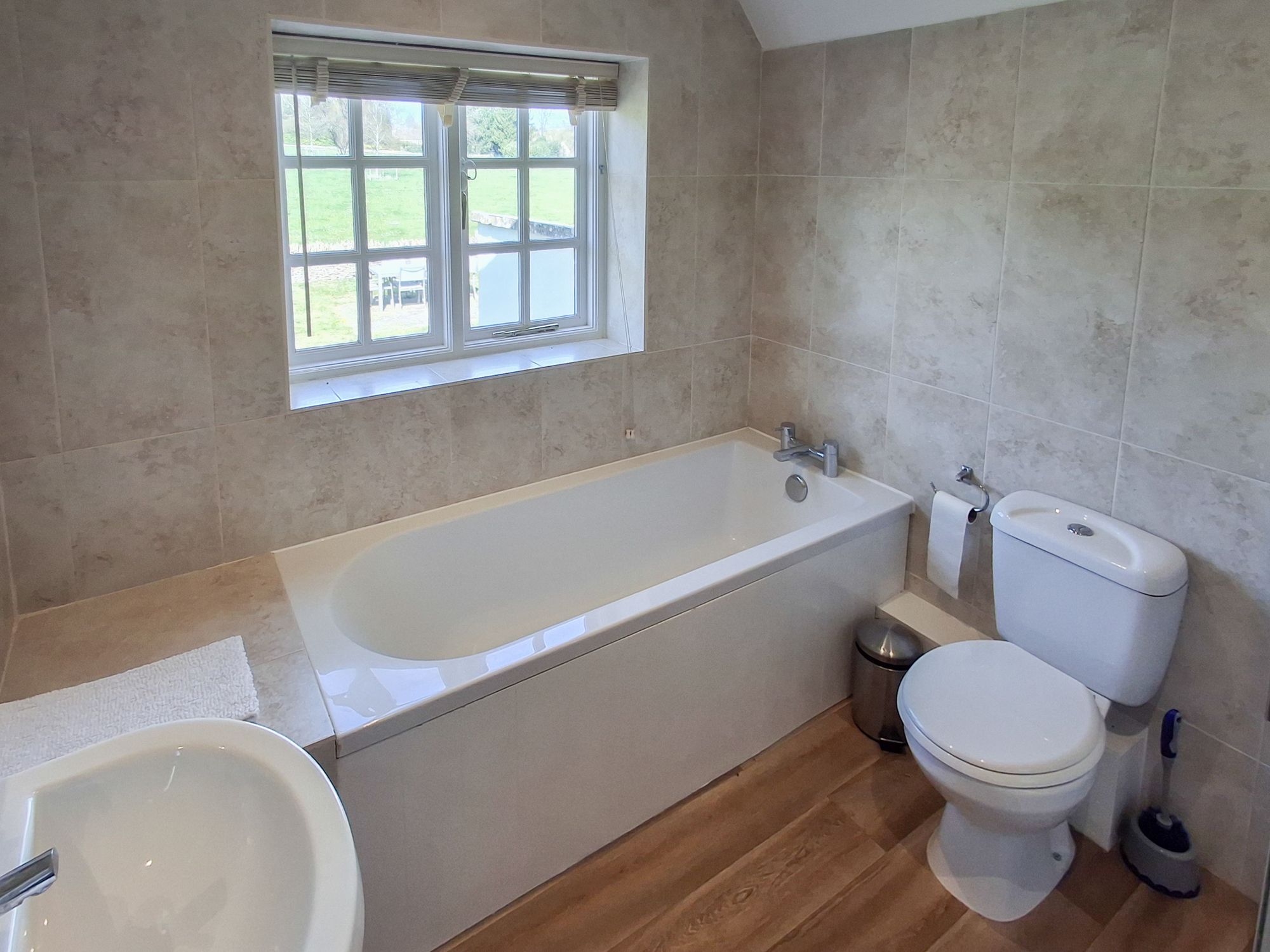 2 bed cottage for sale in Hatherop Road, Coln St. Aldwyns, GL7  - Property Image 22