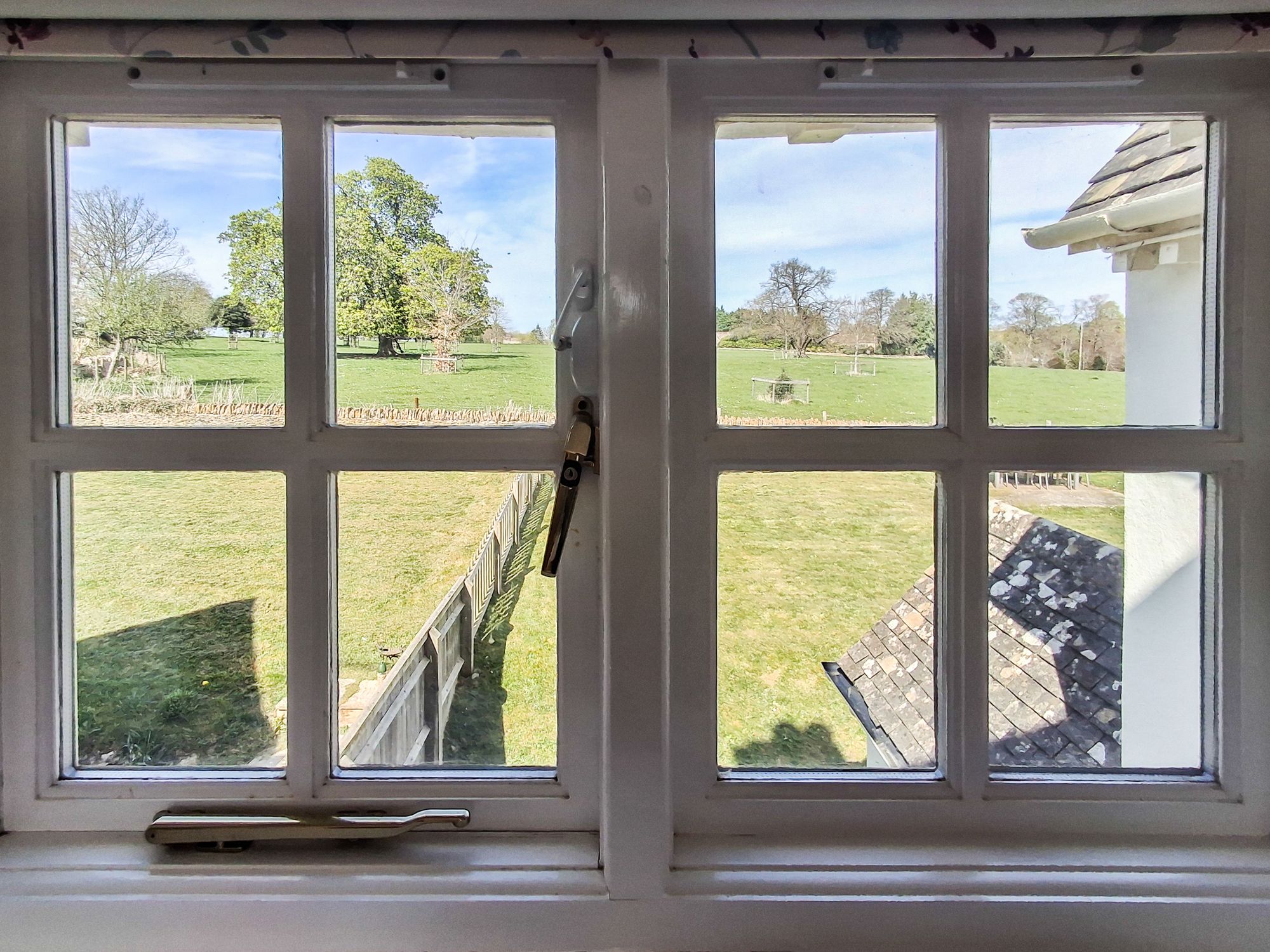 2 bed cottage for sale in Hatherop Road, Coln St. Aldwyns, GL7 23