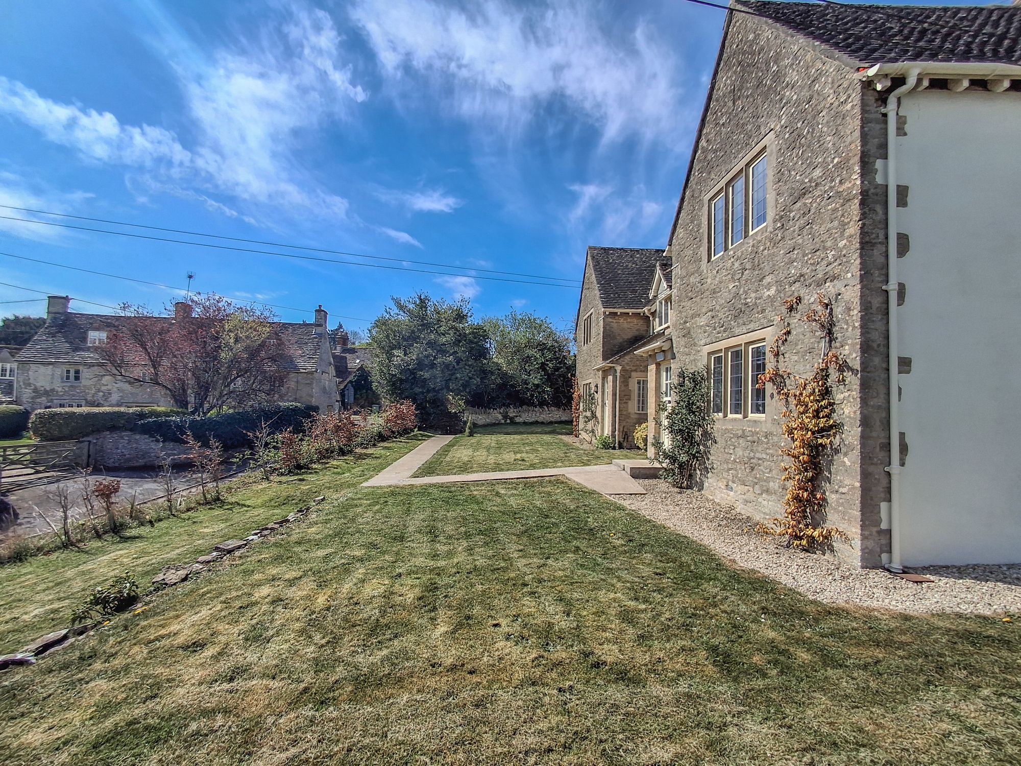 2 bed cottage for sale in Hatherop Road, Coln St. Aldwyns, GL7 1