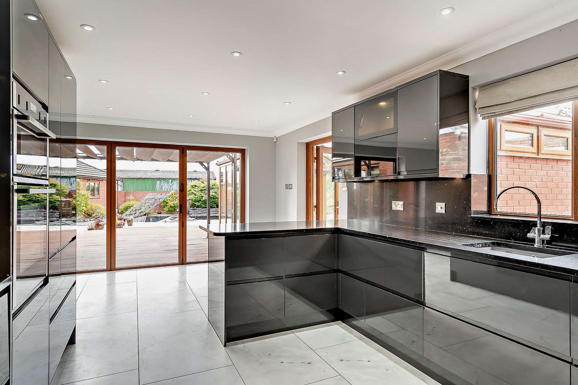 5 bed detached house for sale in Hatfield, Norton, WR5  - Property Image 3