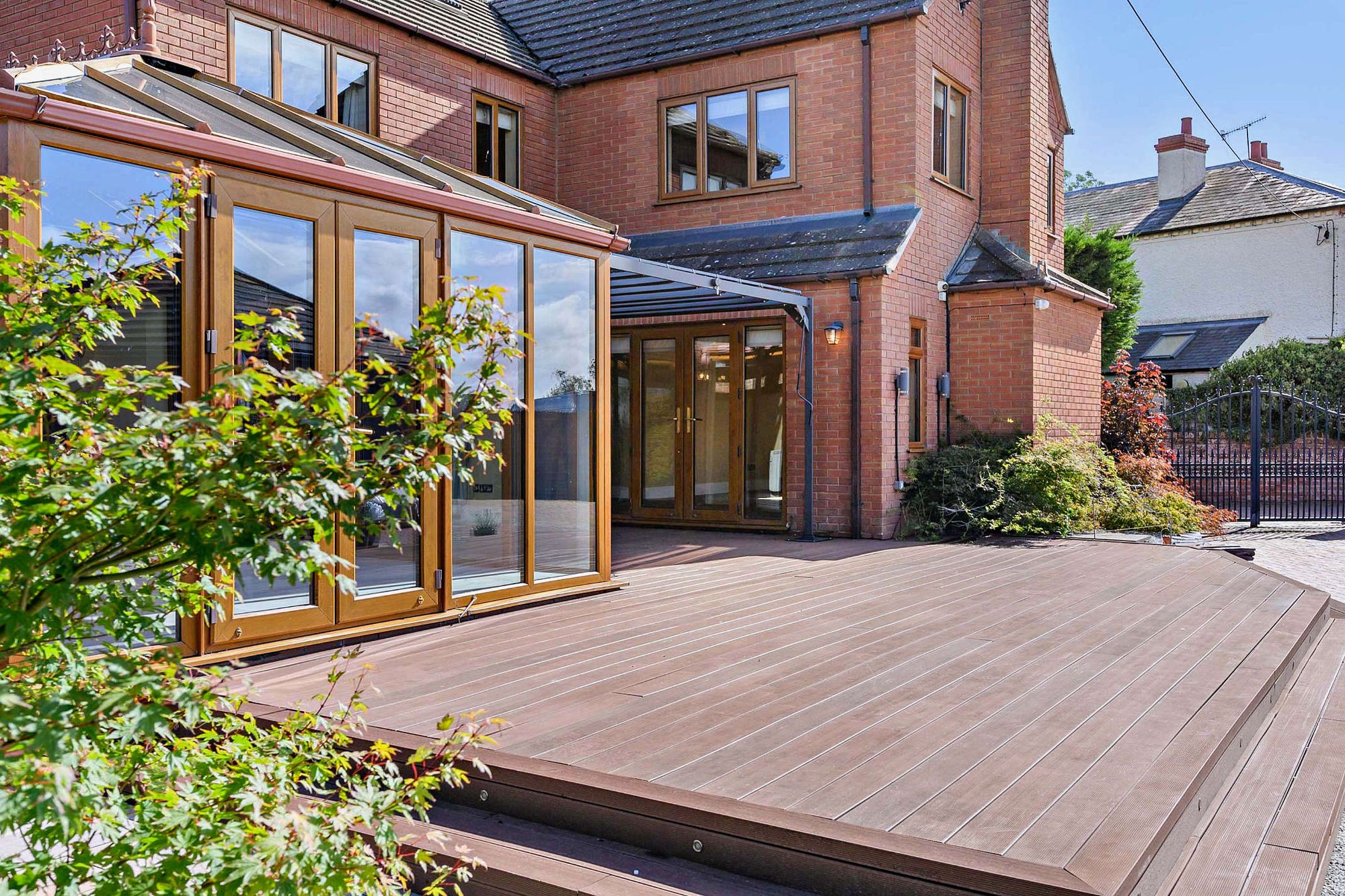 5 bed detached house for sale in Hatfield, Norton, WR5 15