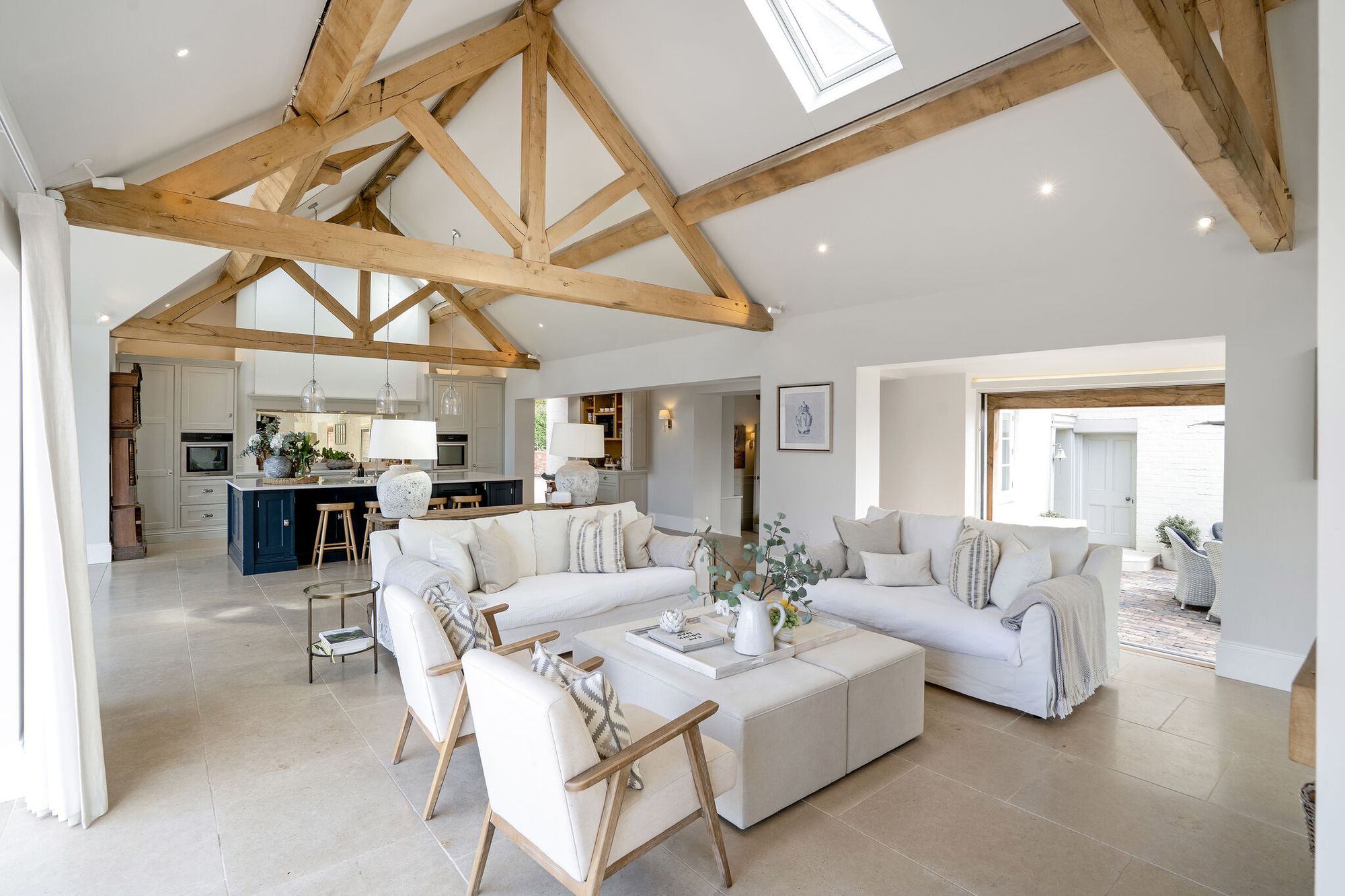 5 bed detached house for sale in Lineholt Lane, Ombersley, WR9  - Property Image 14