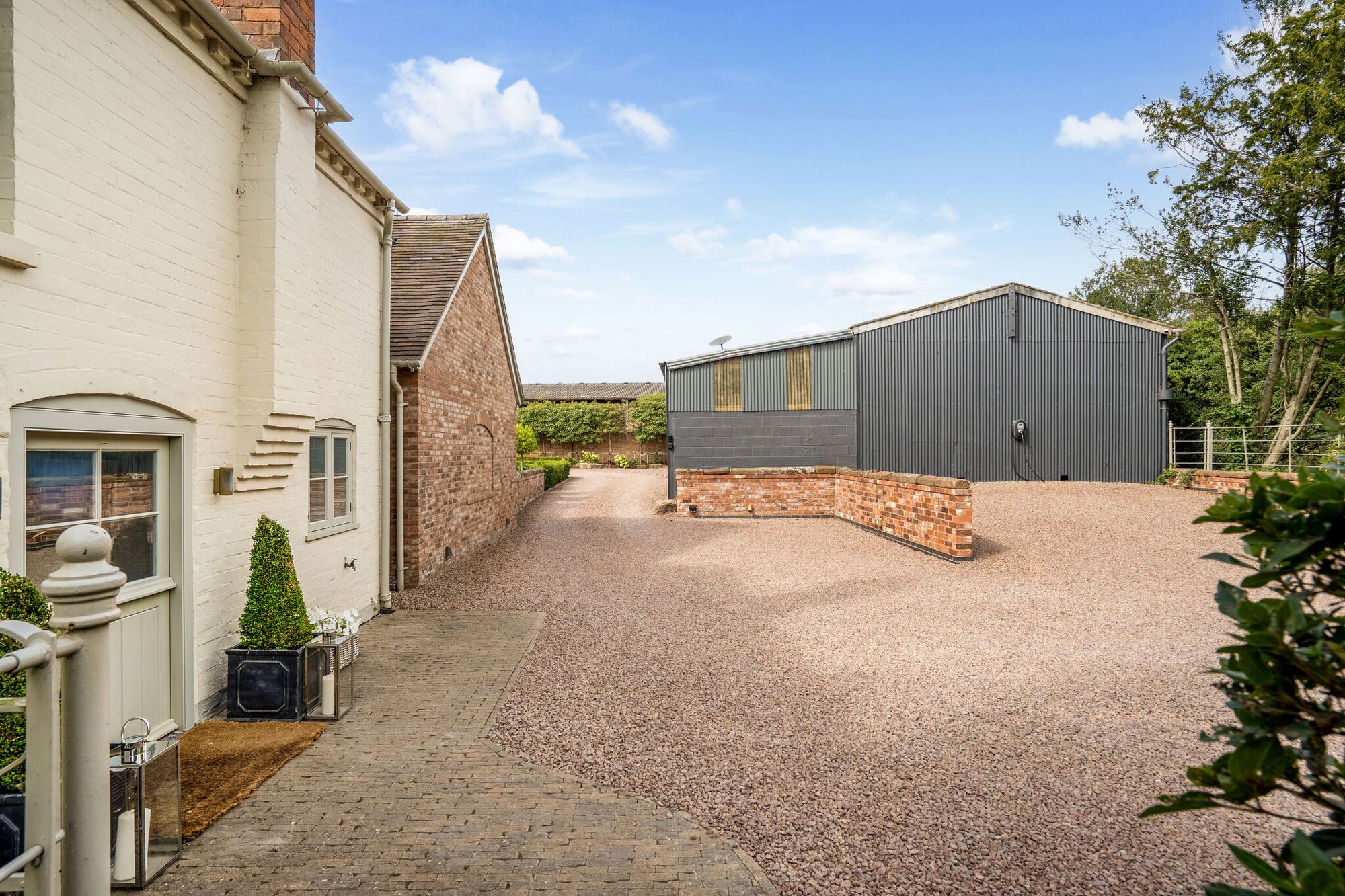 5 bed detached house for sale in Lineholt Lane, Ombersley, WR9  - Property Image 37