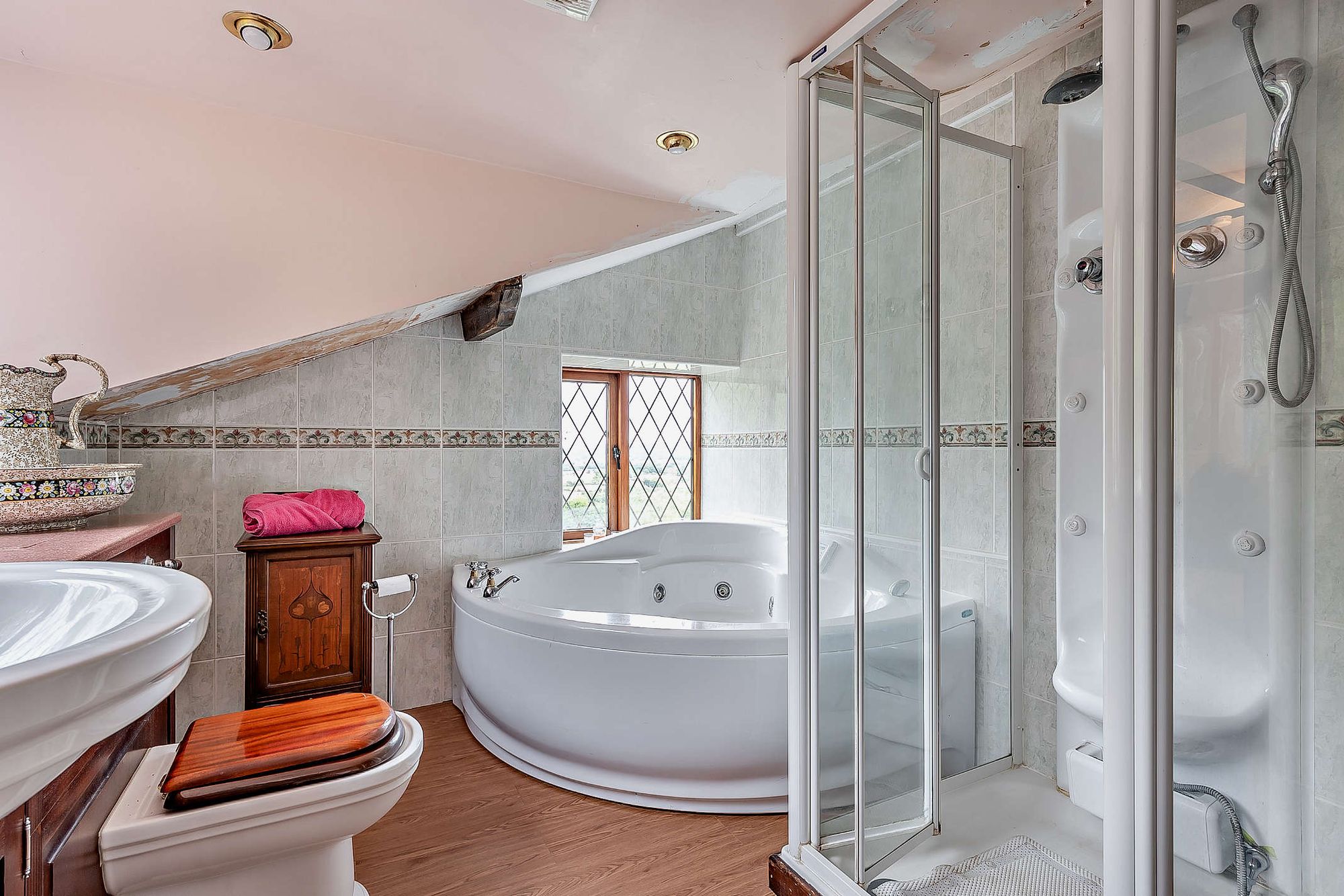 4 bed detached house for sale in Popes Hill, Newnham, GL14  - Property Image 10