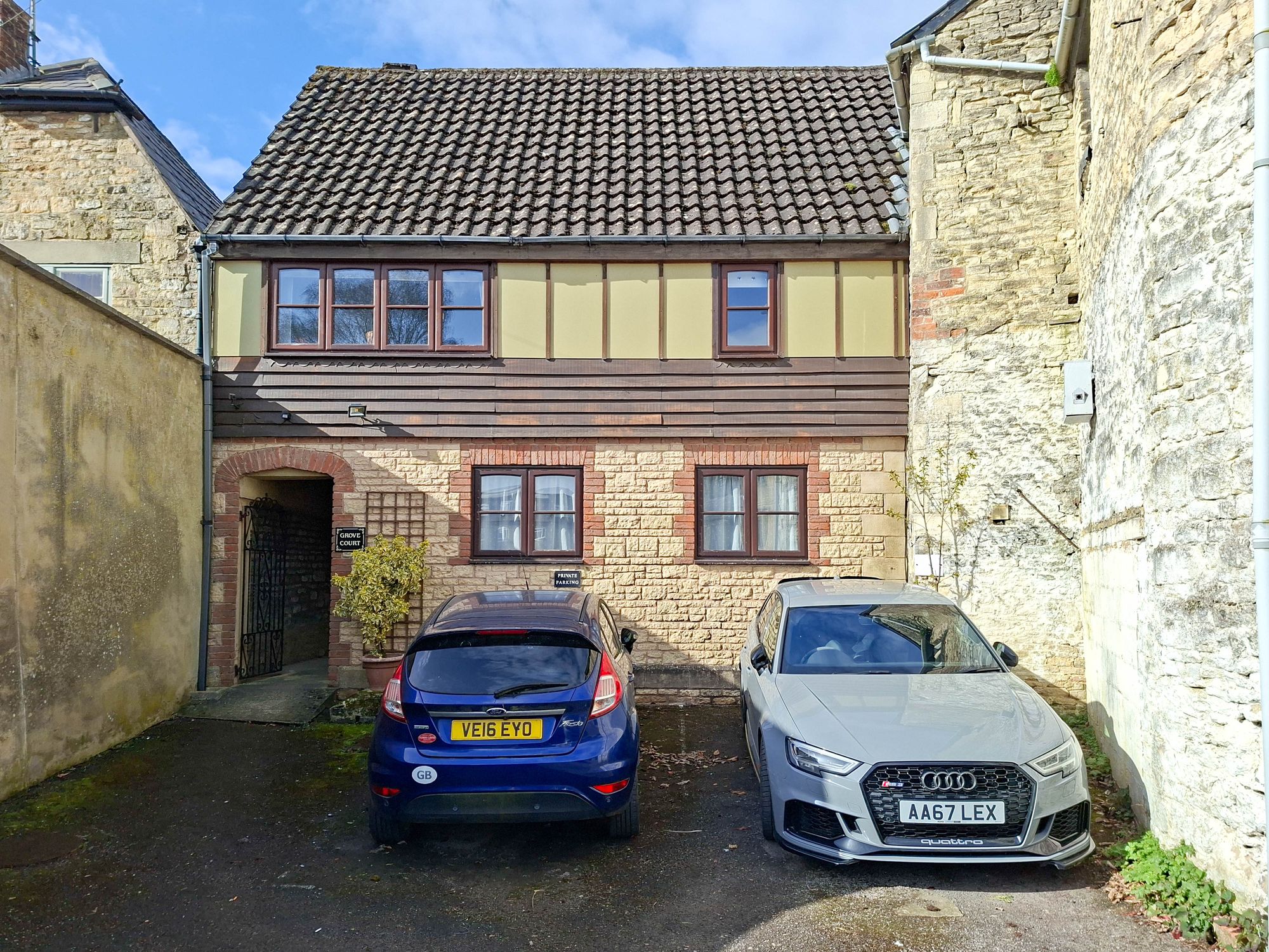 2 bed terraced cottage for sale in The Waterloo, Cirencester, GL7 18