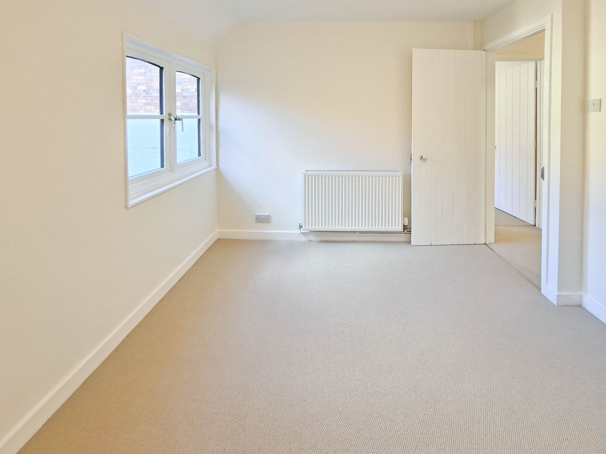 2 bed terraced cottage for sale in The Waterloo, Cirencester, GL7  - Property Image 12
