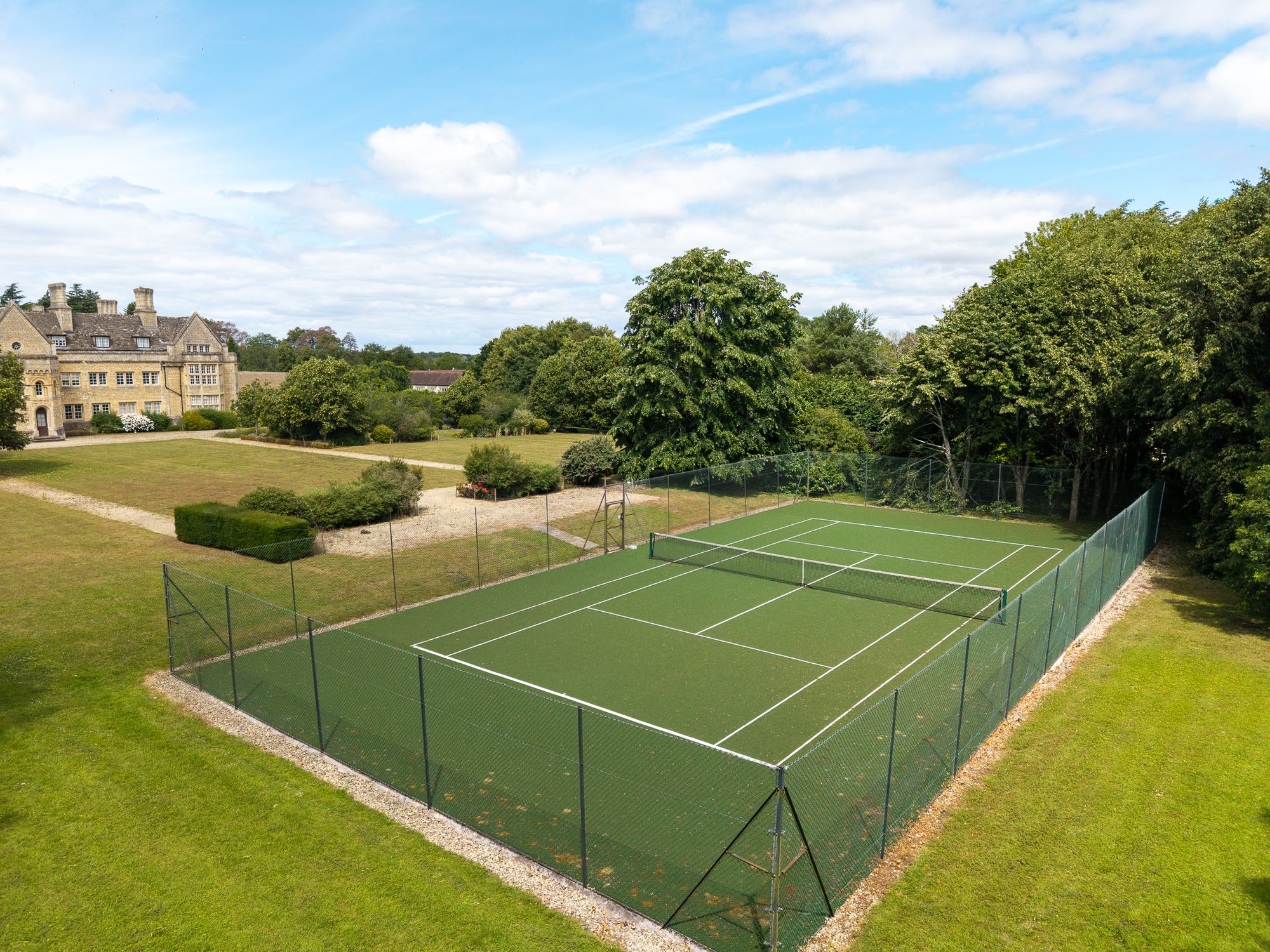 4 bed apartment for sale in 26 Besford Court Estate, Besford, WR8 17