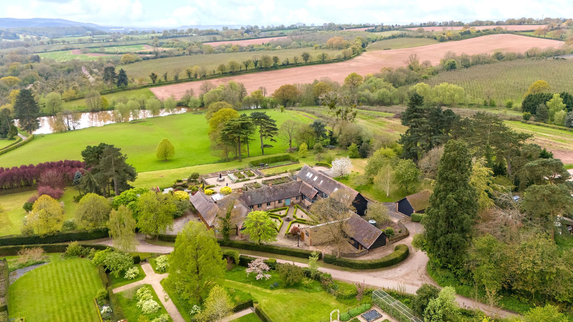 6 bed detached house for sale in Bishops Frome, Worcester, WR6