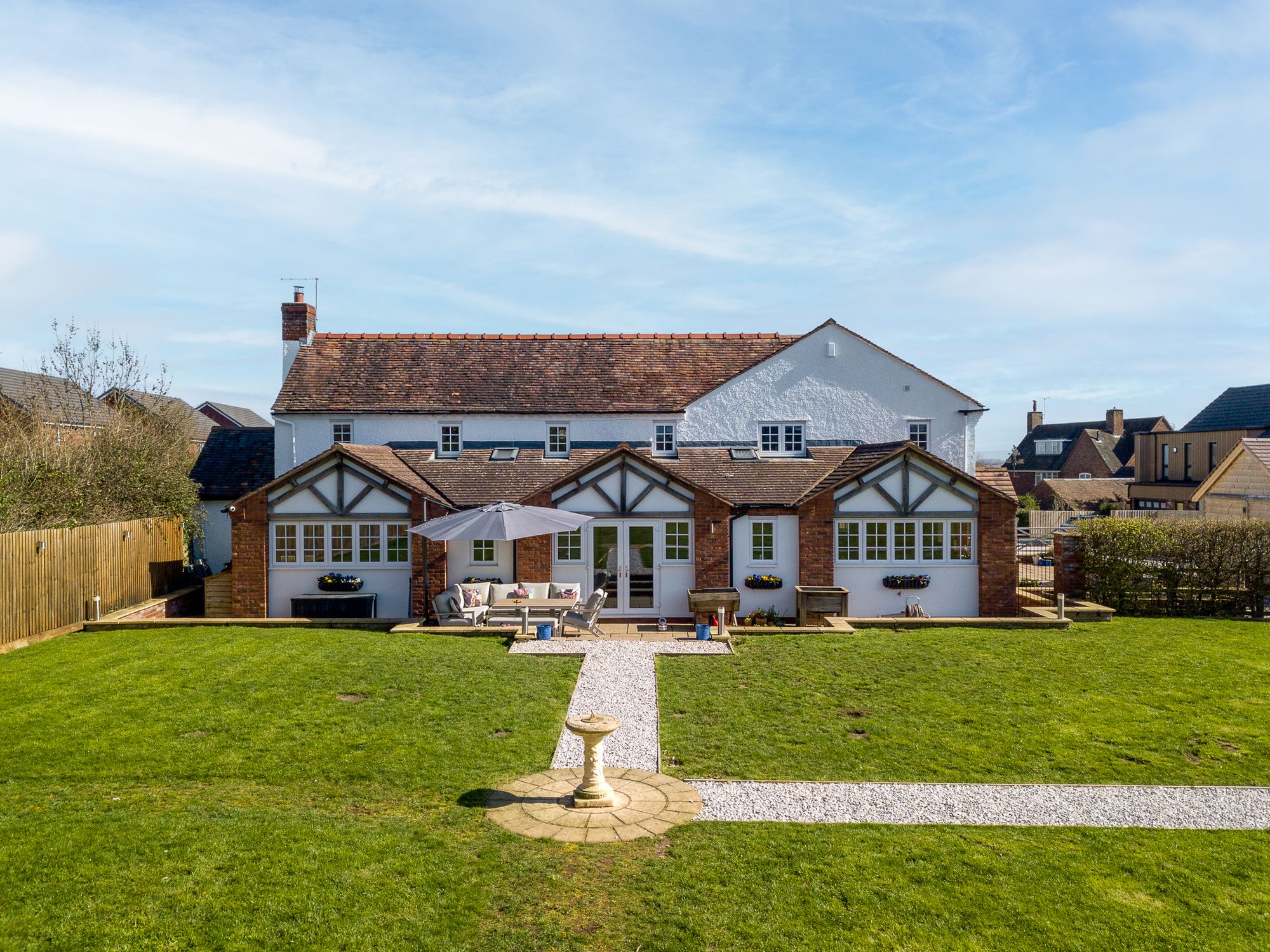 4 bed detached house for sale in Brickyard Lane, Drakes Broughton, WR10 7