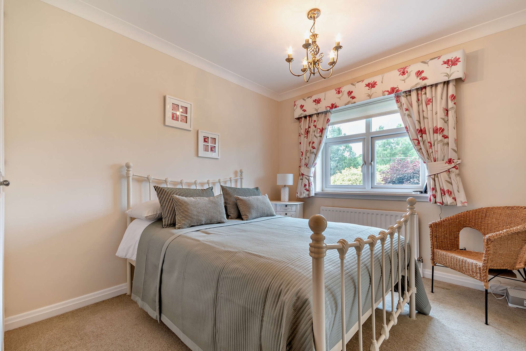 4 bed detached house for sale in County Lane, Iverley, DY8 23