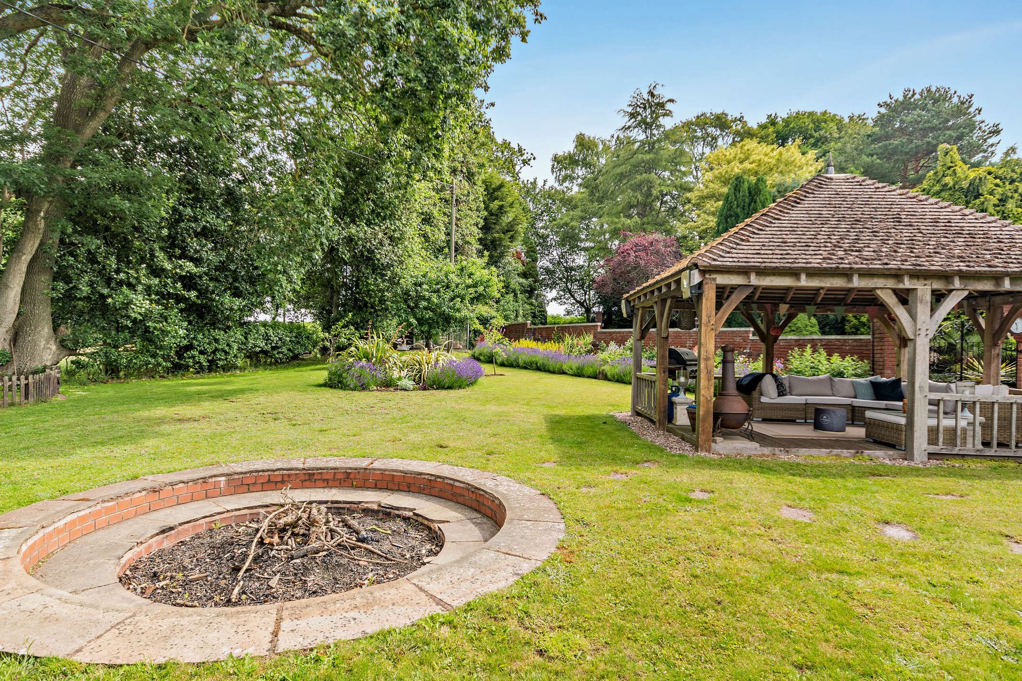 4 bed detached house for sale in County Lane, Iverley, DY8 32