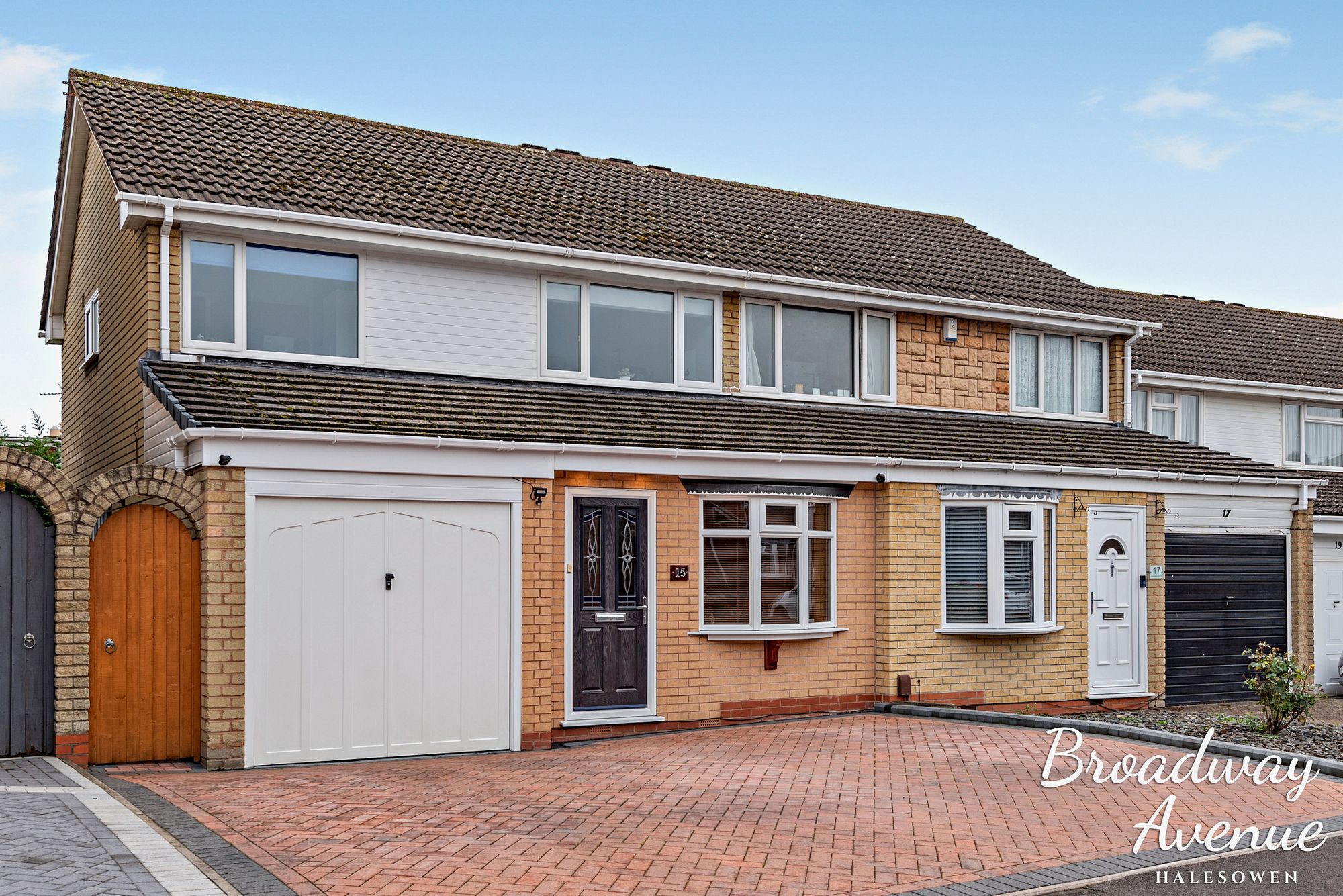 3 bed semi-detached house for sale in Broadway Avenue, Halesowen, B63 21