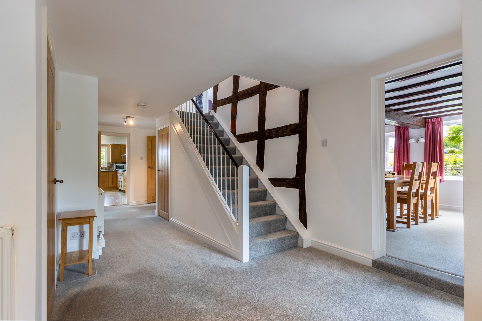 4 bed detached house for sale in Hanbury Road, Hanbury, B60  - Property Image 11