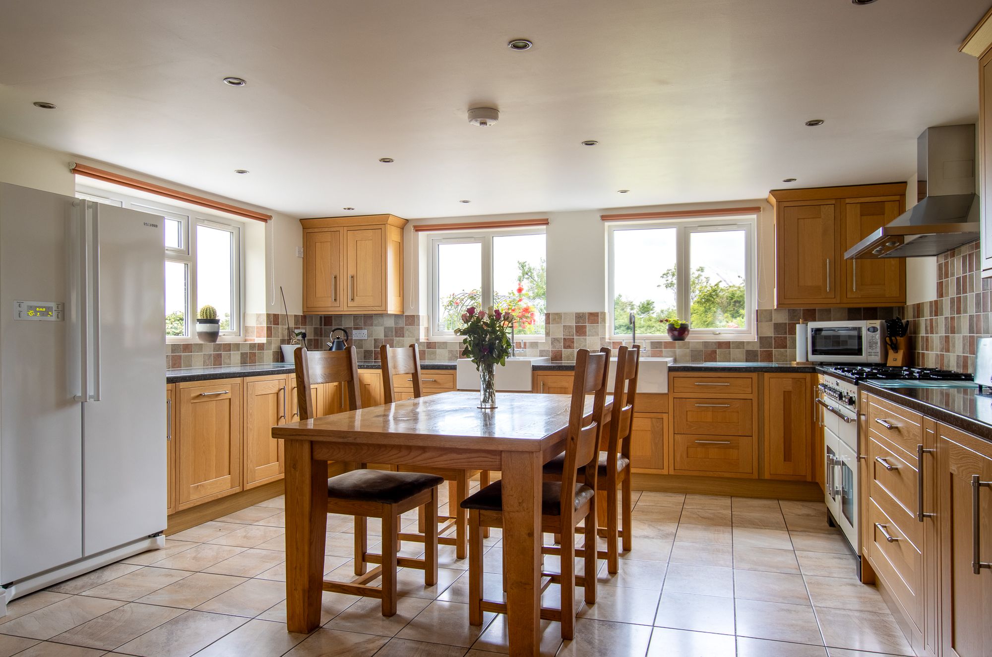 4 bed detached house for sale in Hanbury Road, Hanbury, B60  - Property Image 6