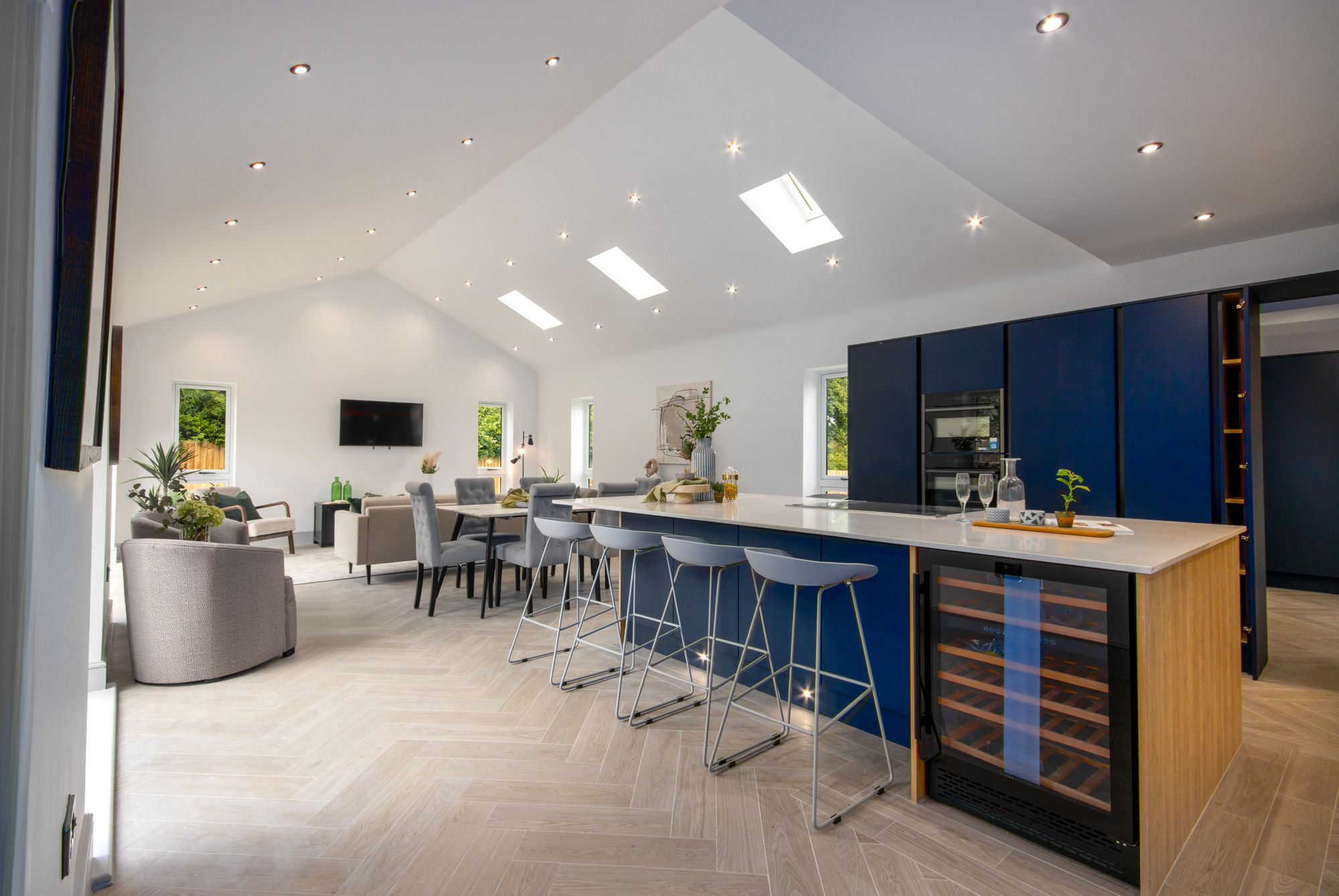 4 bed detached house for sale in Brickyard Lane, Drakes Broughton, WR10  - Property Image 4