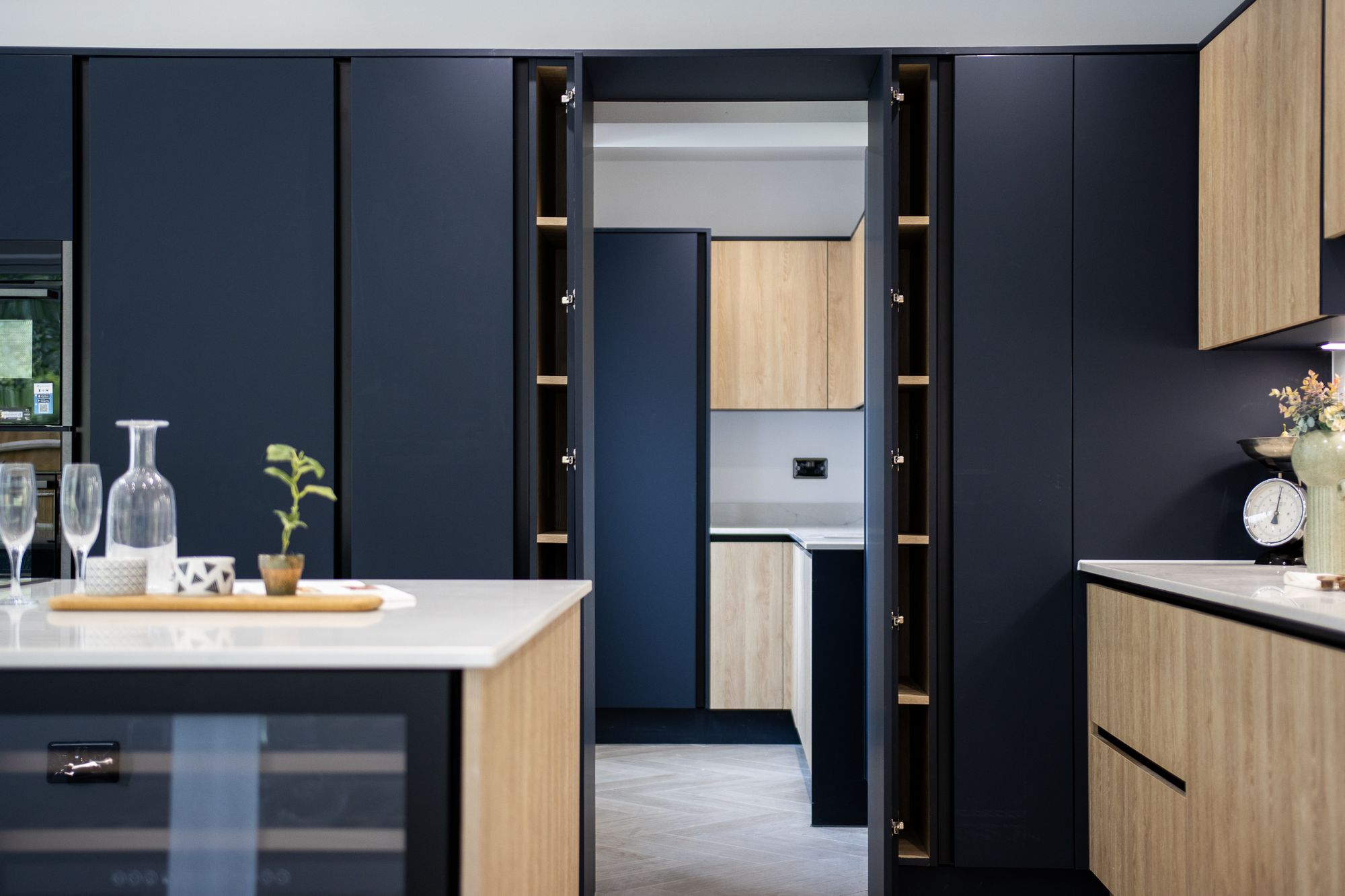 4 bed detached house for sale in Brickyard Lane, Drakes Broughton, WR10 5