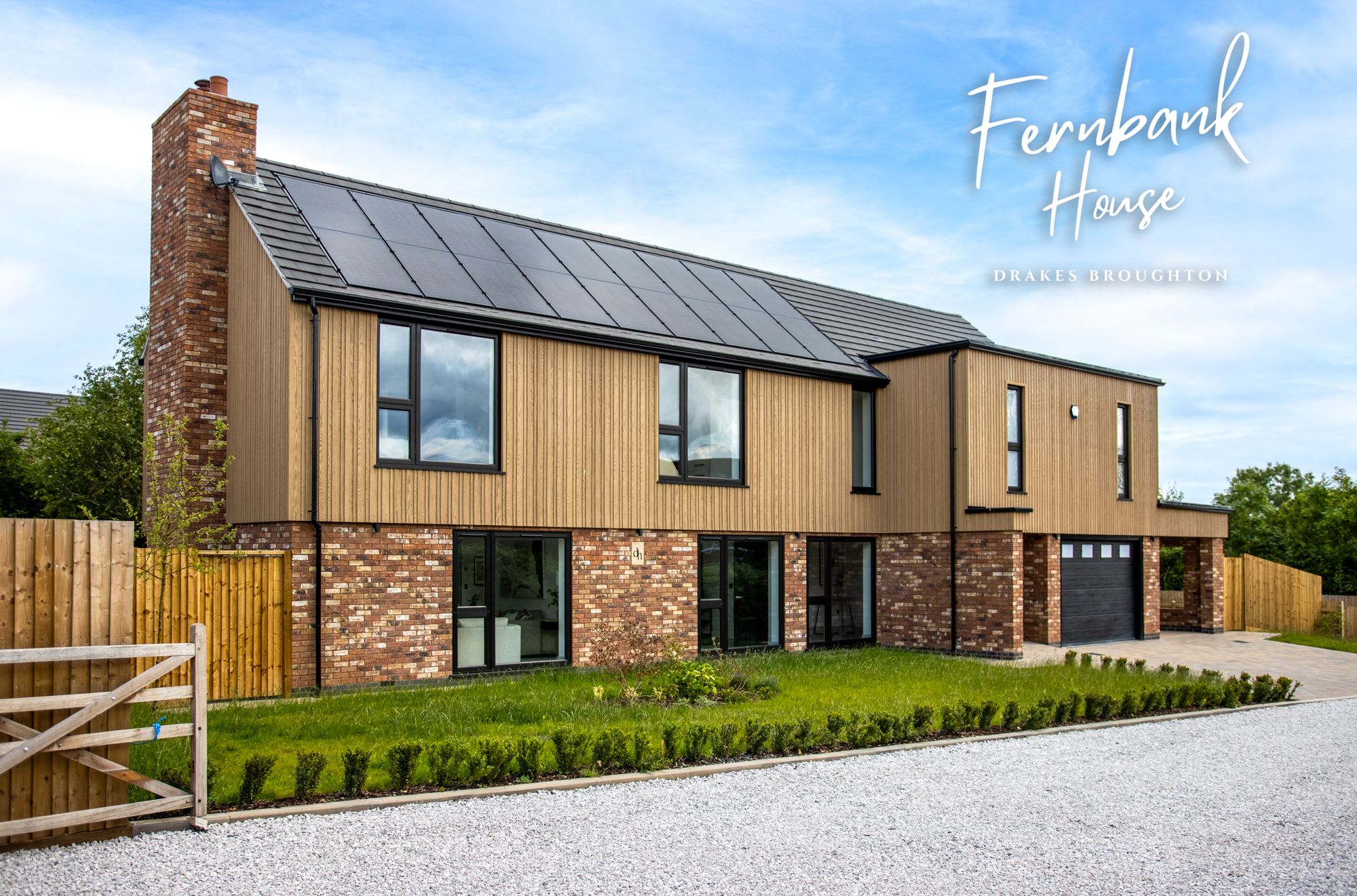 4 bed detached house for sale in Brickyard Lane, Drakes Broughton, WR10