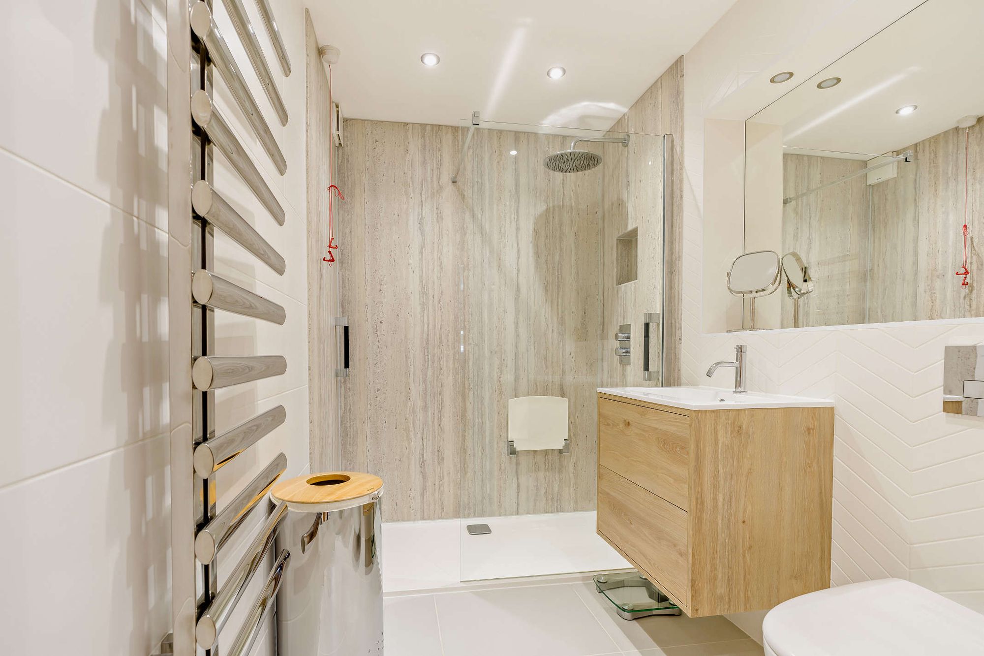 2 bed flat for sale in Woodfield, Belbroughton, DY9 2