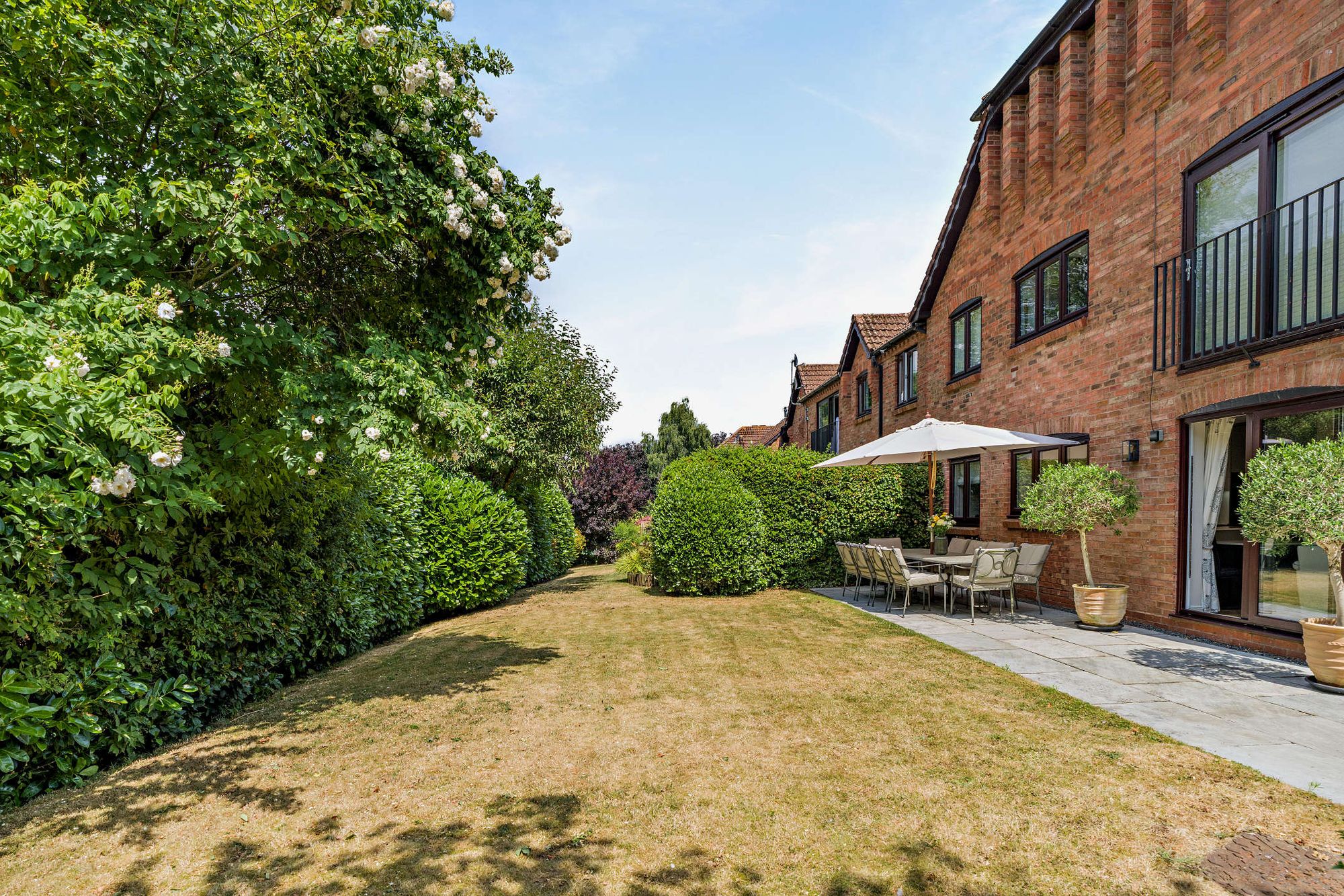 2 bed flat for sale in Woodfield, Belbroughton, DY9 19