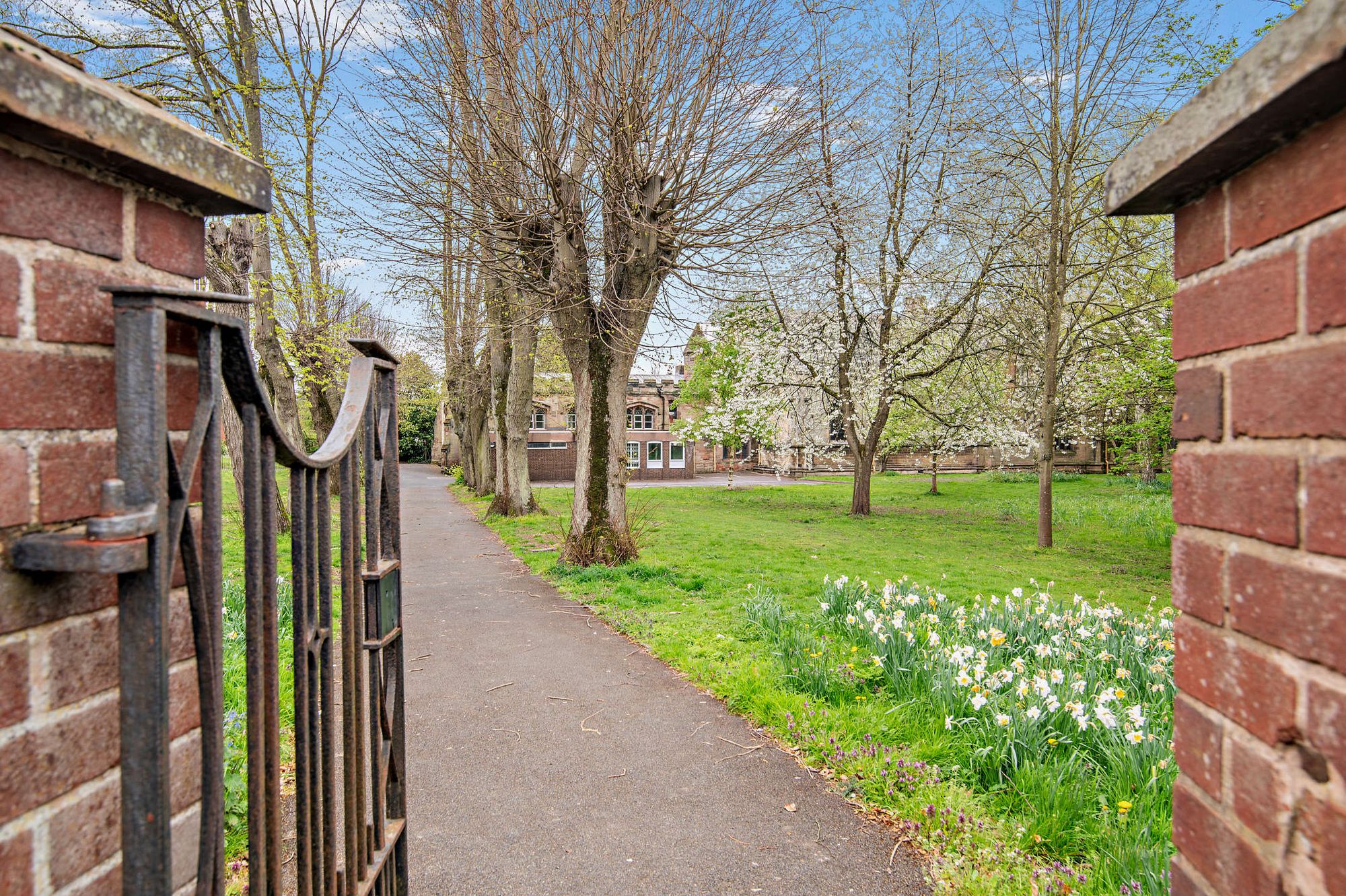 3 bed semi-detached house for sale in Clensmore Street, Kidderminster, DY10  - Property Image 24