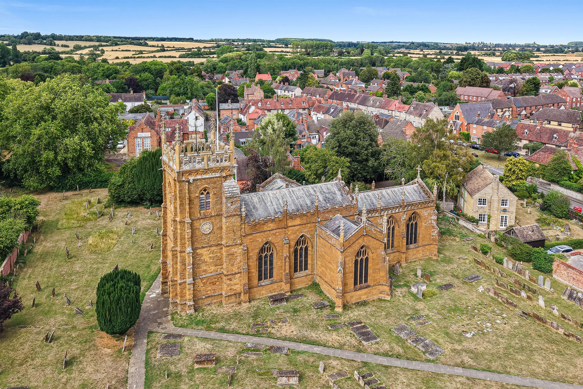 6 bed semi-detached house for sale in Bridge Street, Kineton, CV35 35