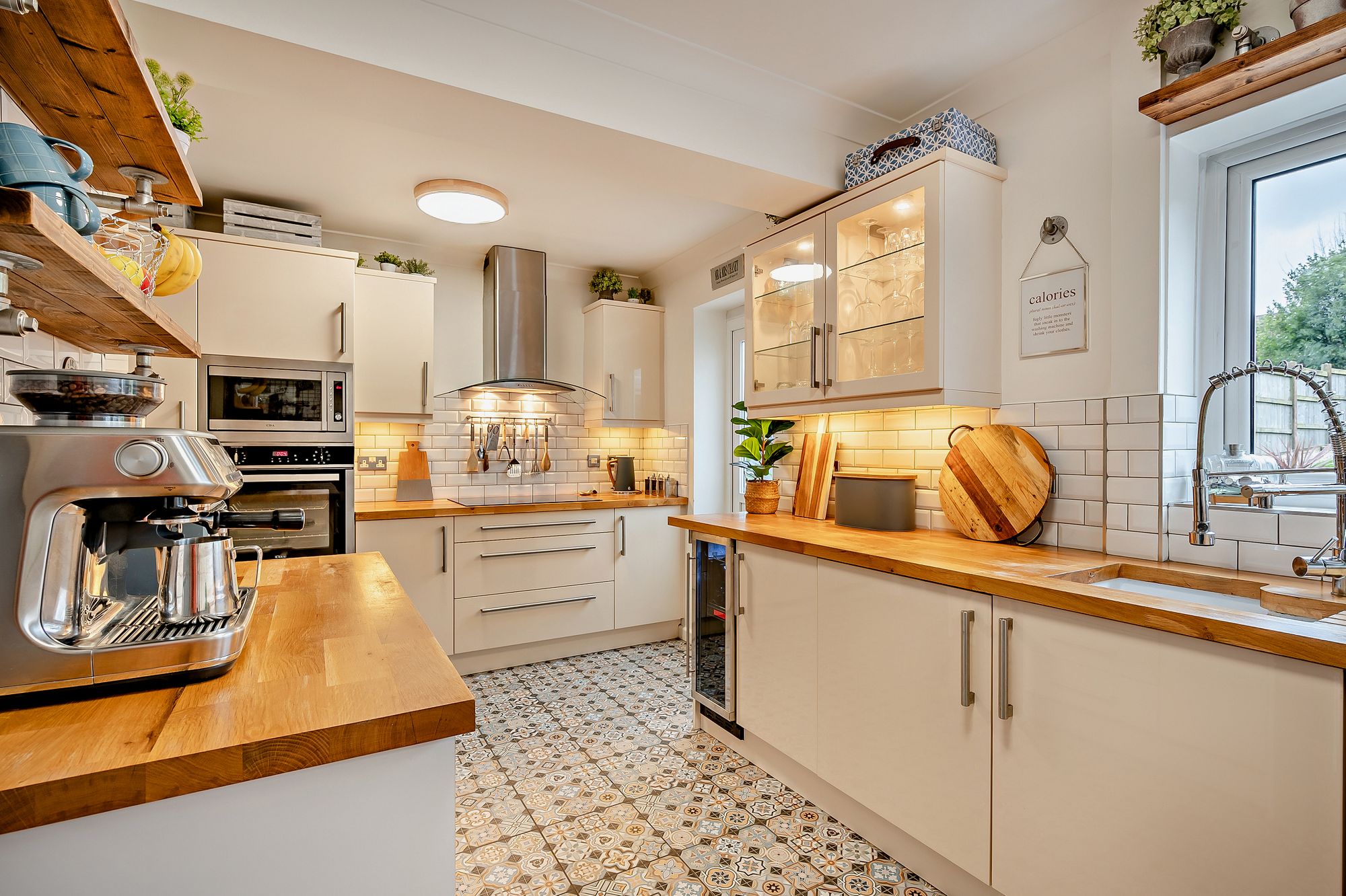 3 bed semi-detached house for sale in Manor Abbey Road, Halesowen, B62 - Property Image 1